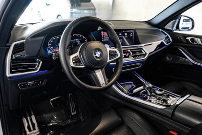 2020 BMW X5 M50i