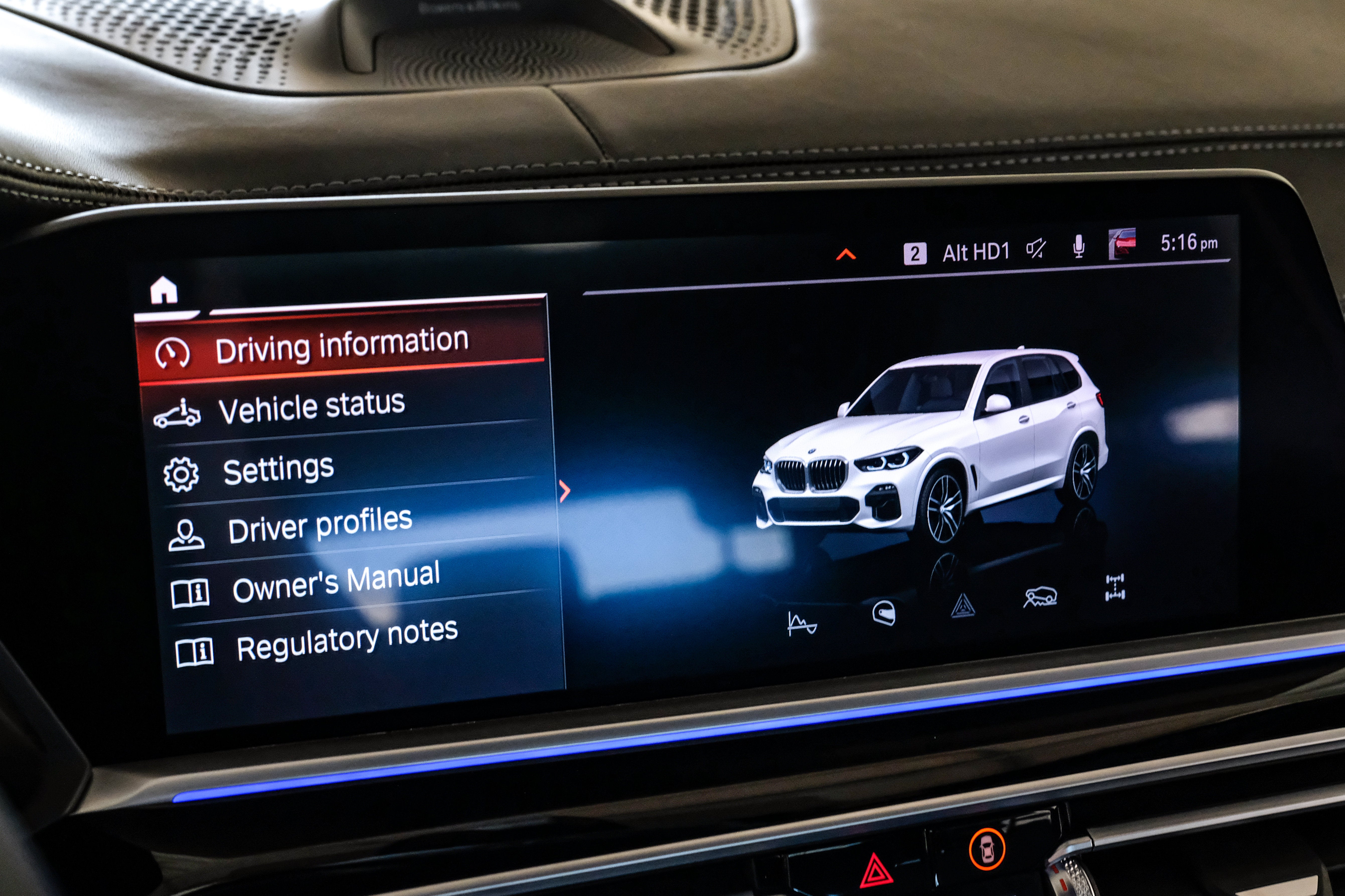 2020 BMW X5 M50i