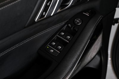2020 BMW X5 M50i
