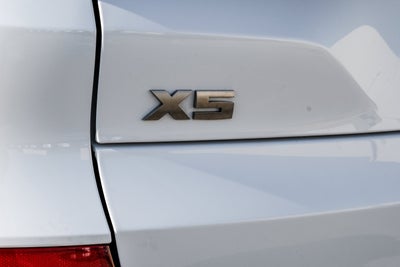 2020 BMW X5 M50i