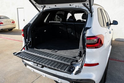 2020 BMW X5 M50i