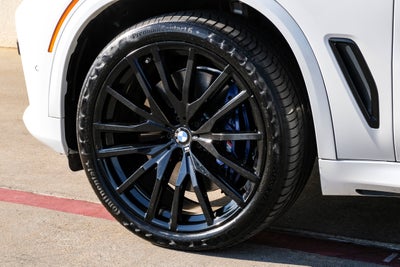 2020 BMW X5 M50i