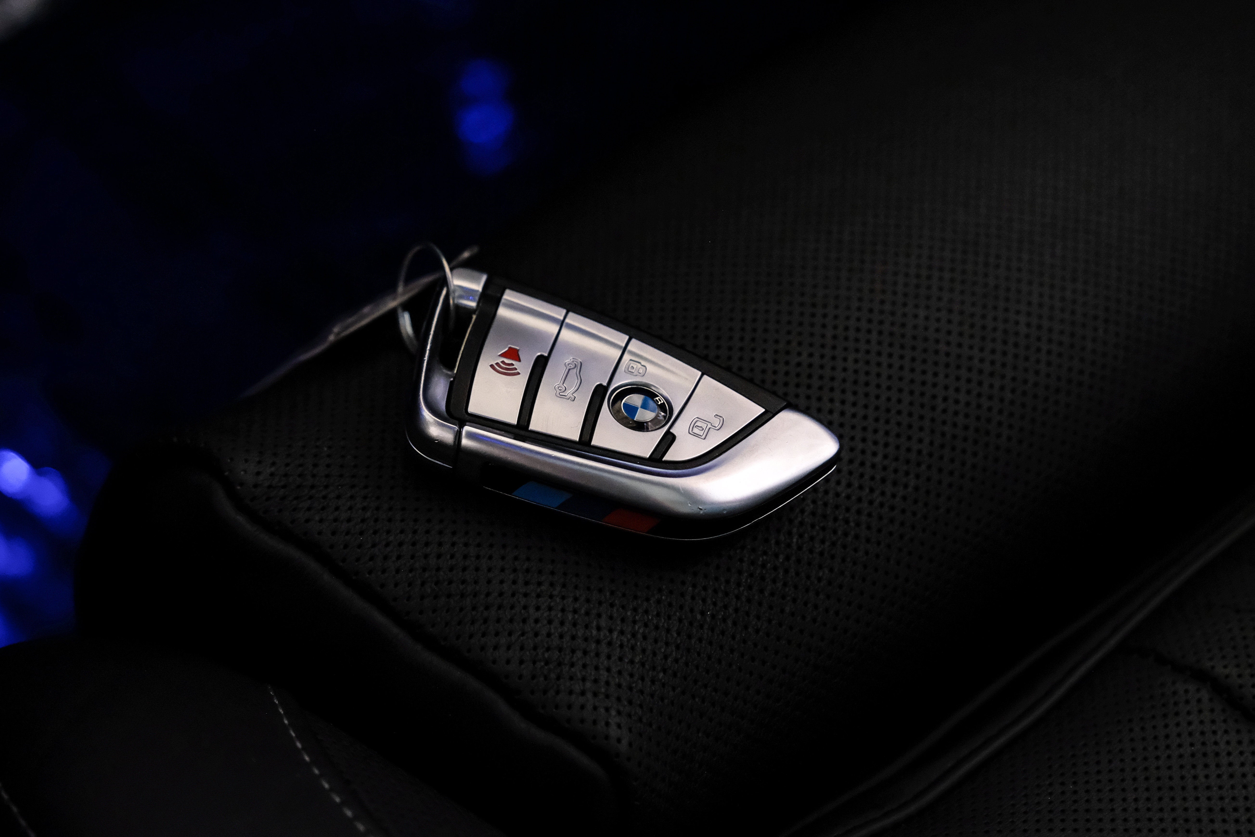 2020 BMW X5 M50i