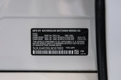2020 BMW X5 M50i
