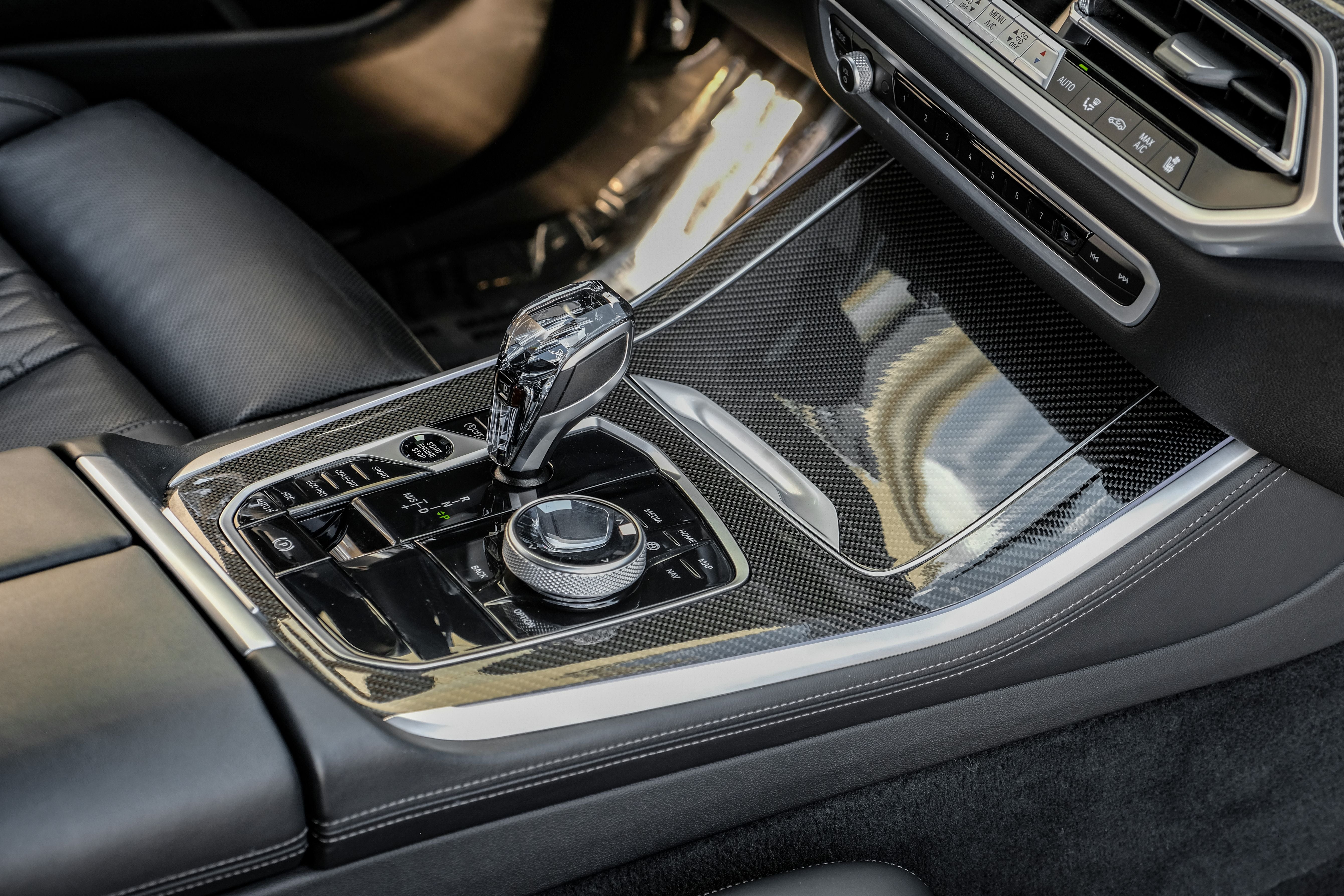 2023 BMW X5 M50i