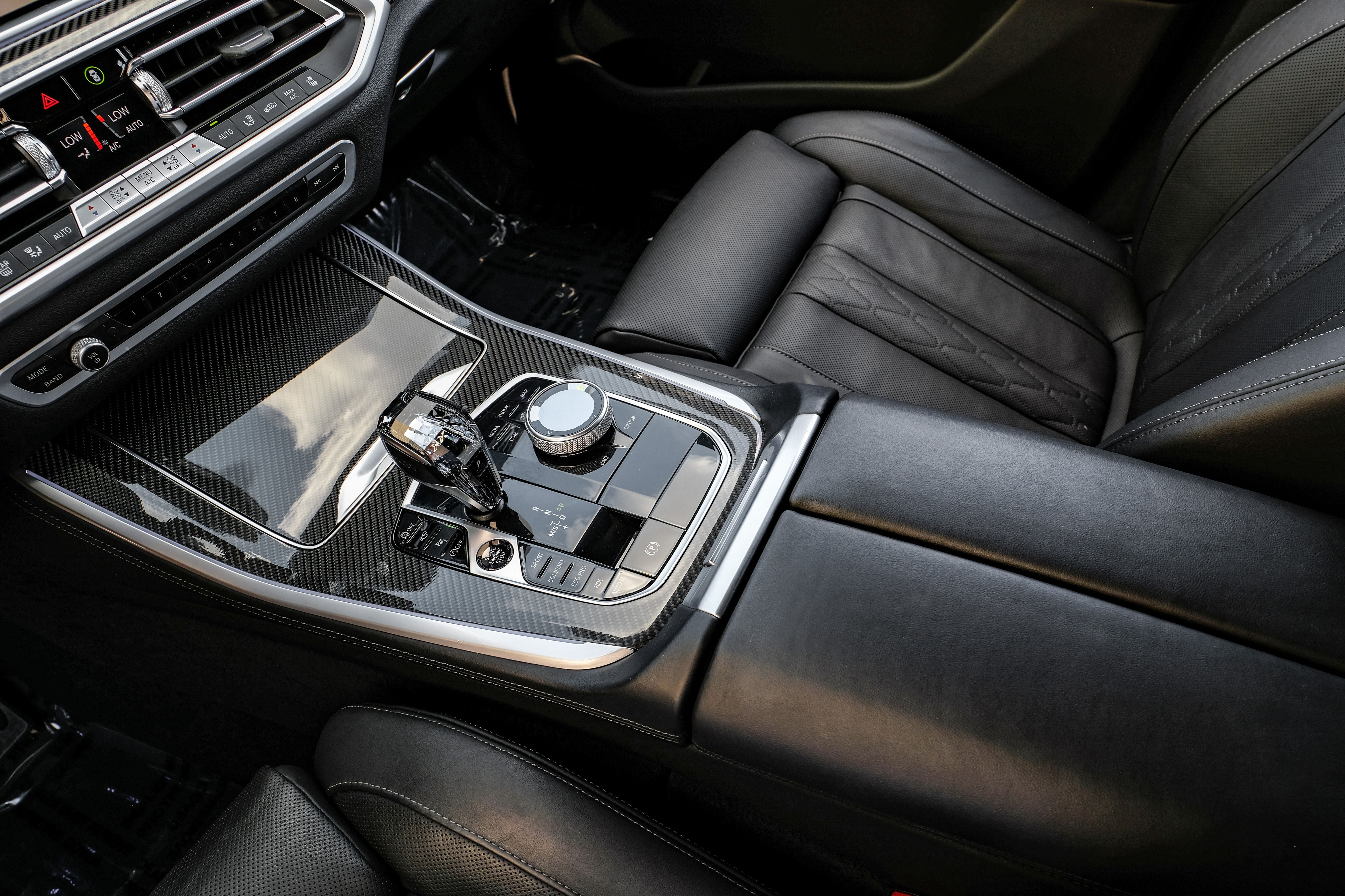 2023 BMW X5 M50i