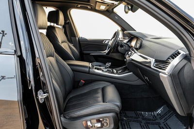 2023 BMW X5 M50i