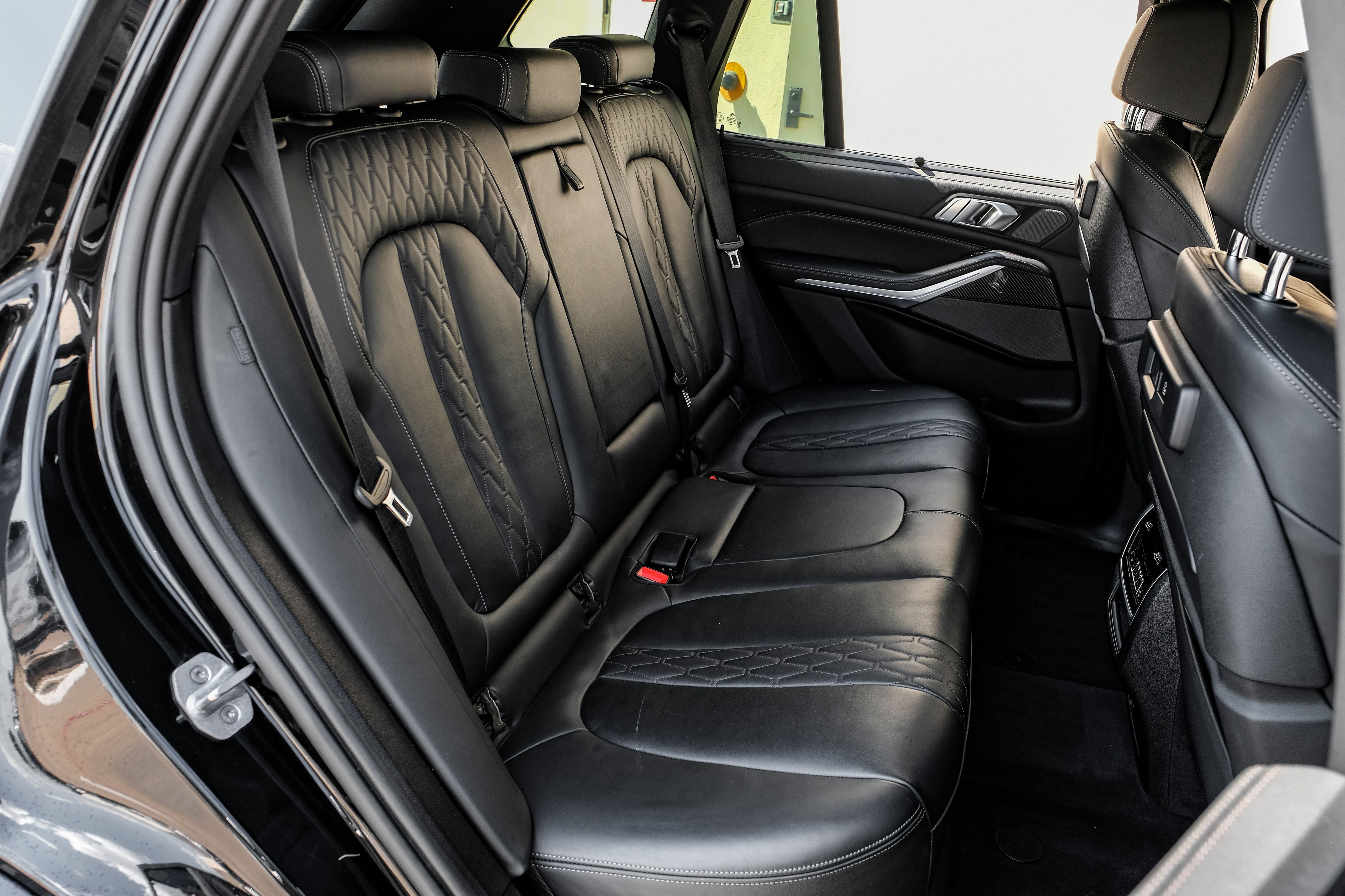 2023 BMW X5 M50i