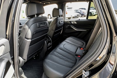 2023 BMW X5 M50i