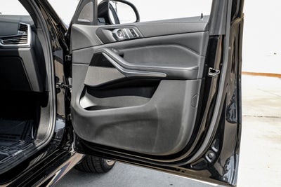 2023 BMW X5 M50i