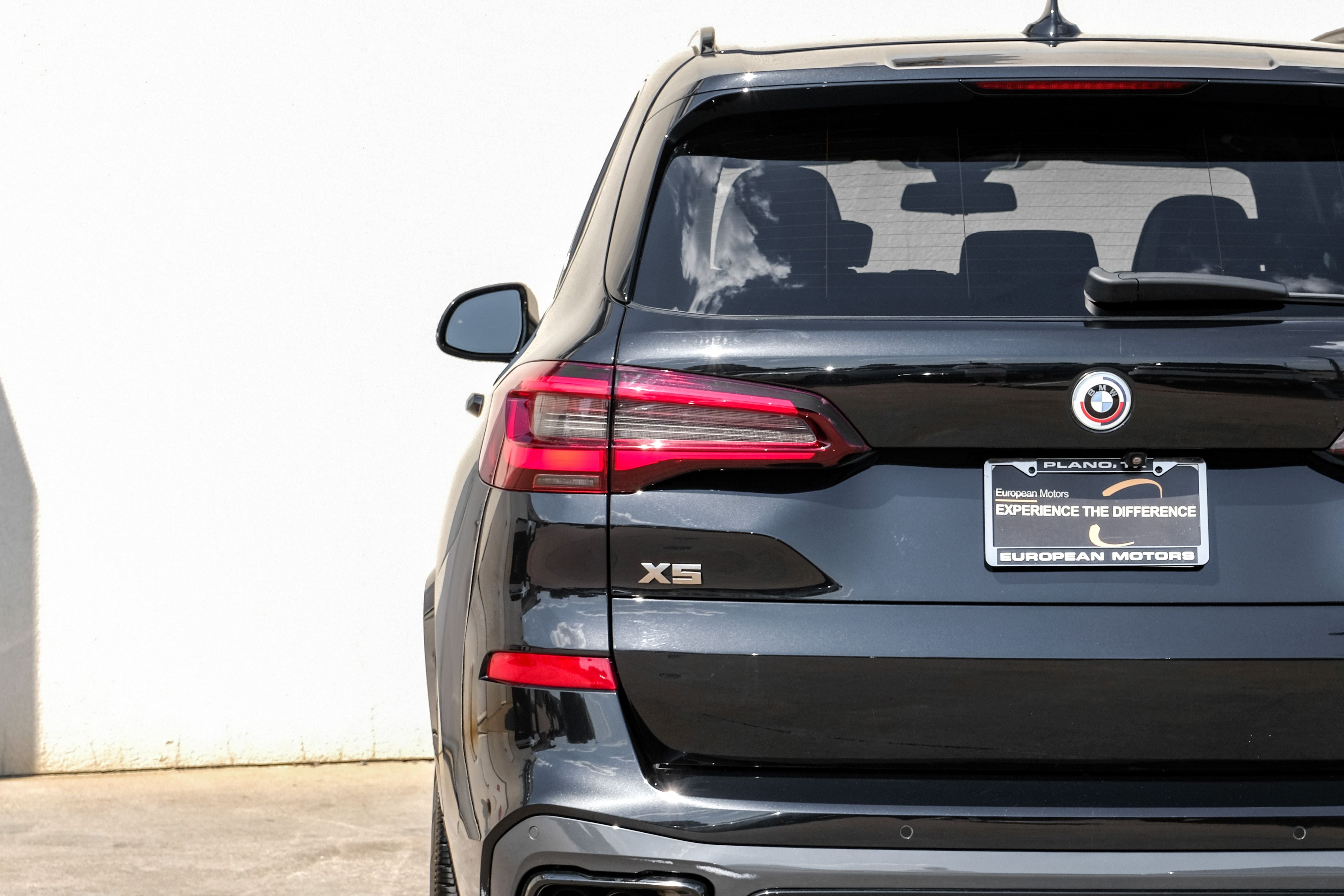 2023 BMW X5 M50i