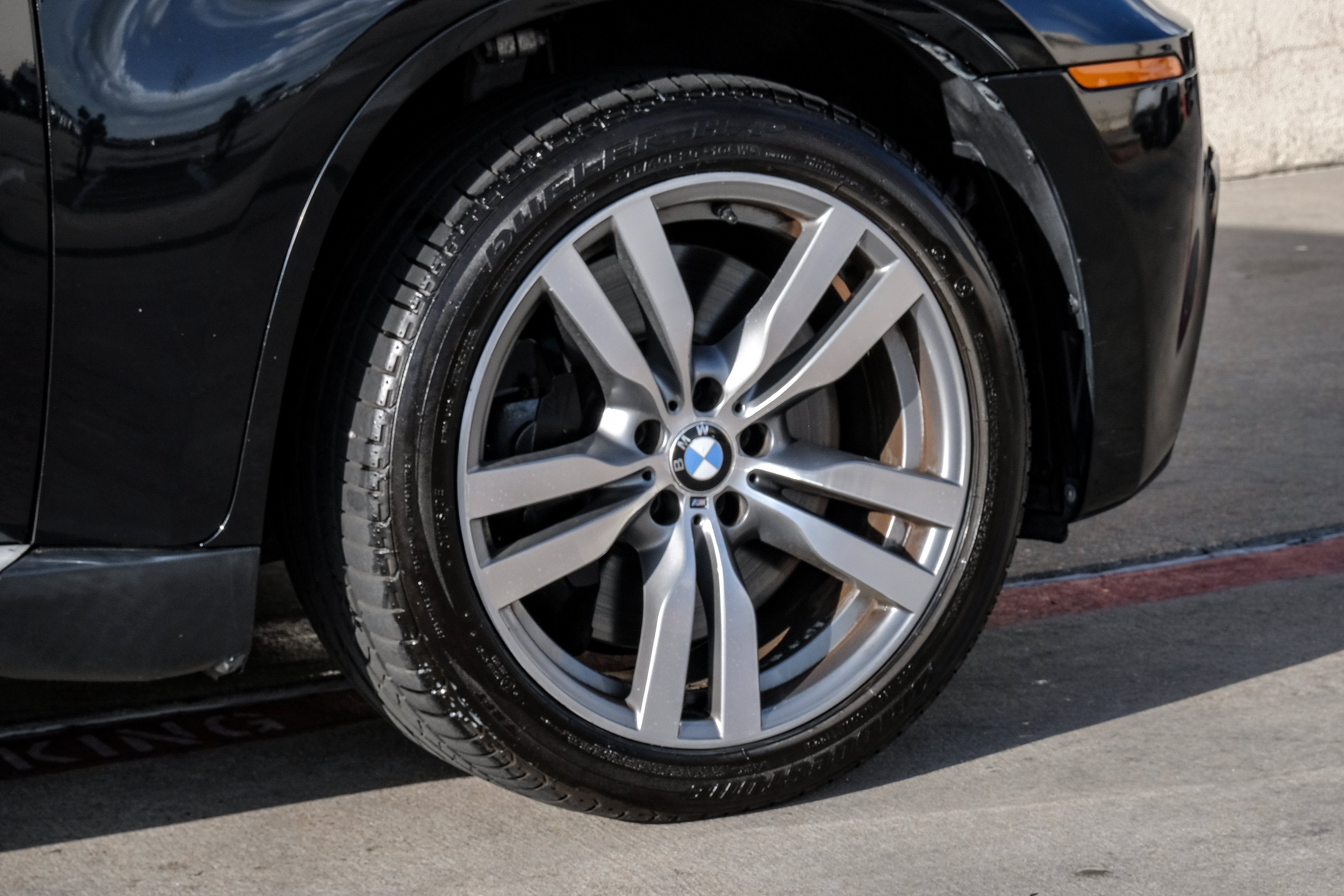 2010 BMW X6 M Base