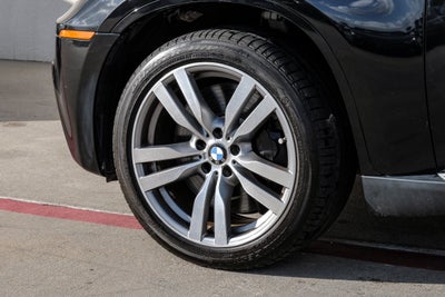 2010 BMW X6 M Base
