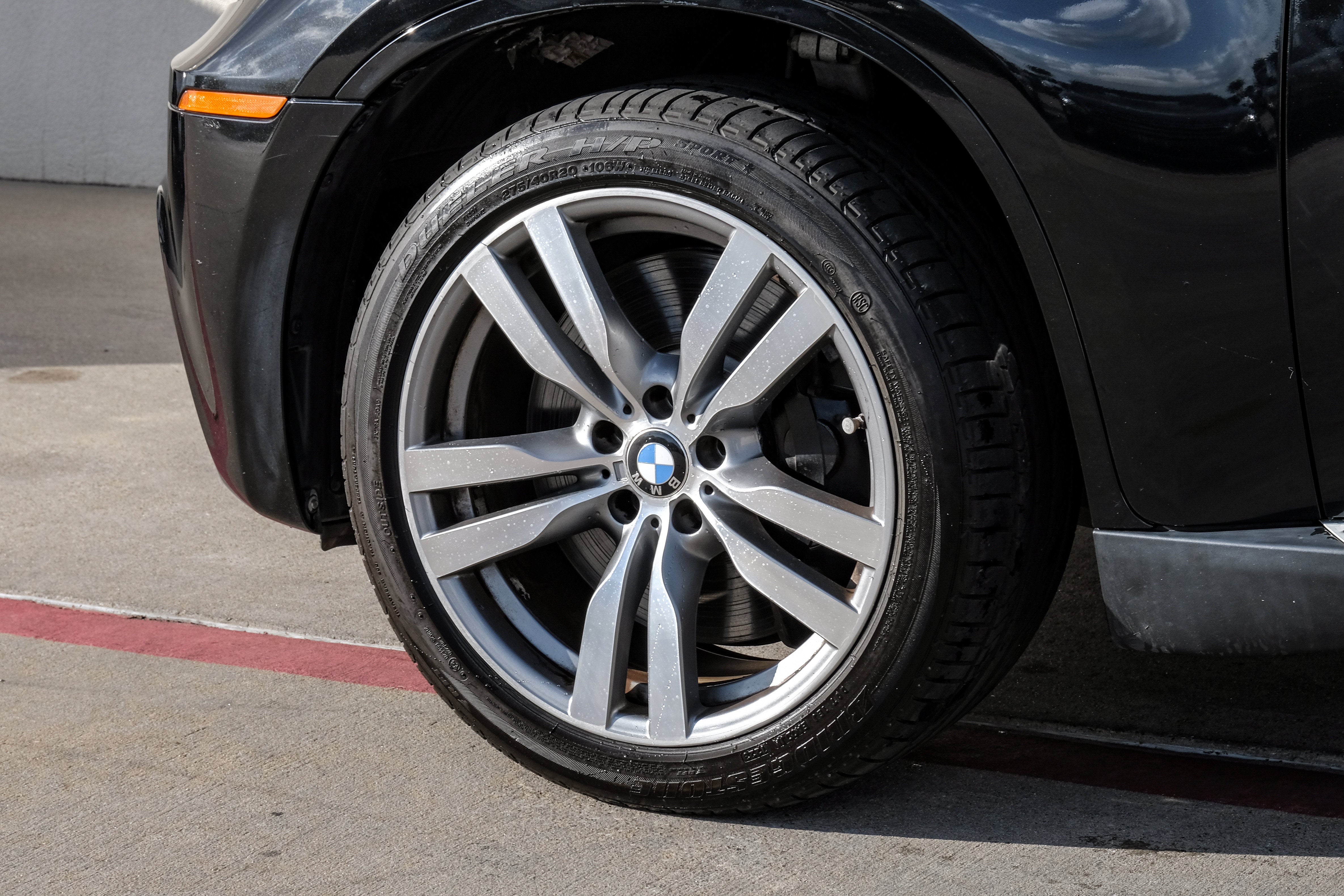 2010 BMW X6 M Base