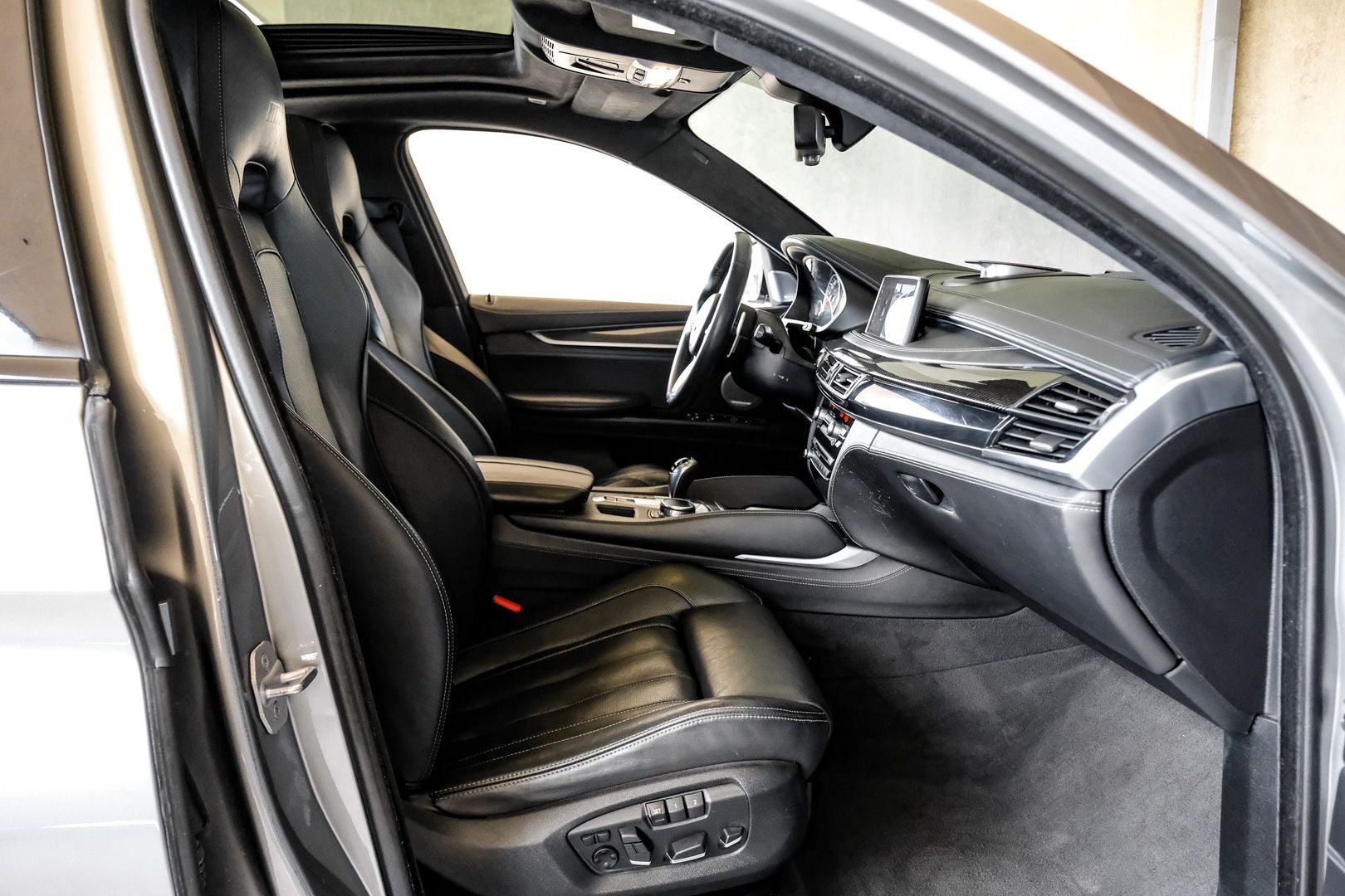 2017 BMW X6 M Base