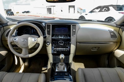 2015 INFINITI QX70 Base