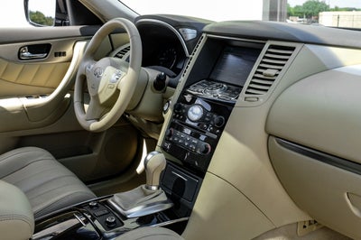 2015 INFINITI QX70 Base