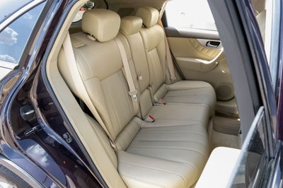 2015 INFINITI QX70 Base