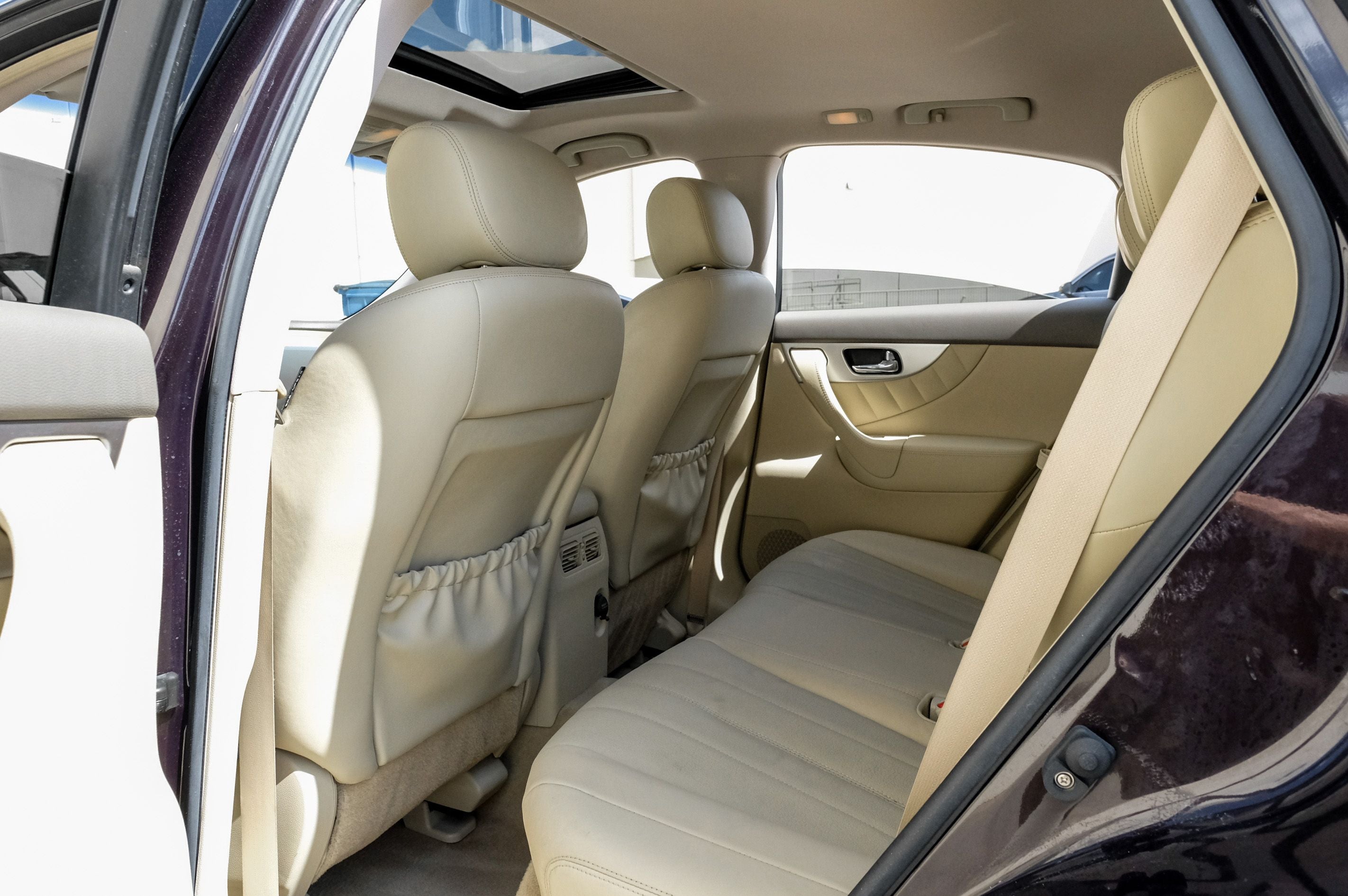 2015 INFINITI QX70 Base