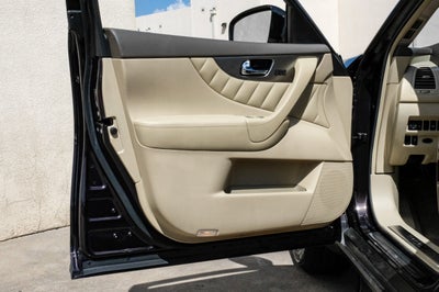2015 INFINITI QX70 Base