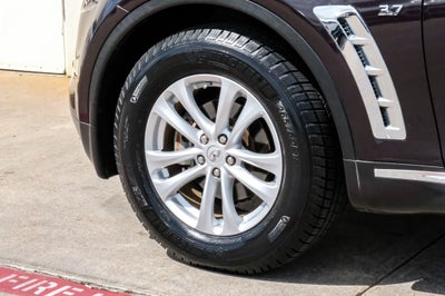 2015 INFINITI QX70 Base