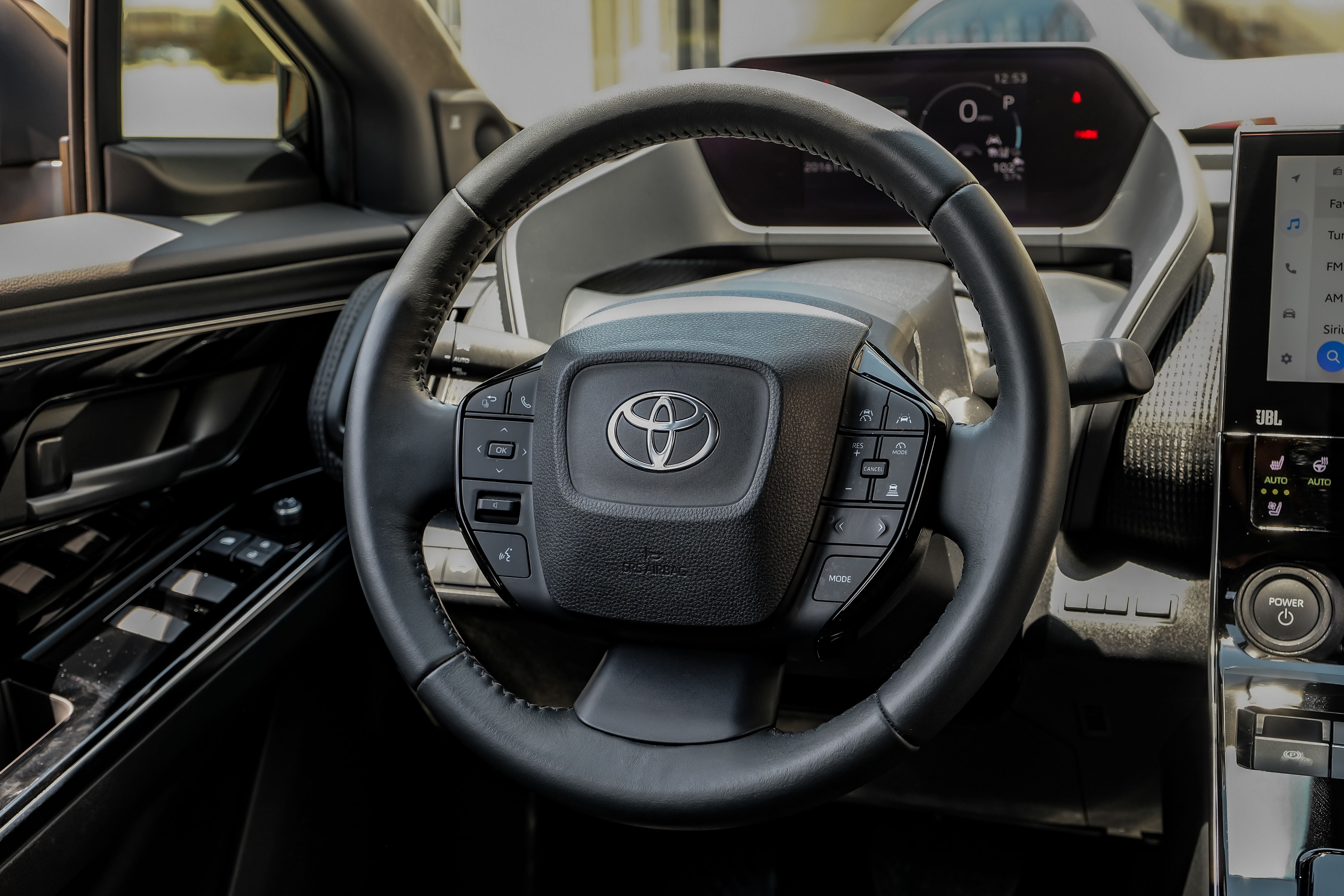 2023 Toyota bZ4X Limited
