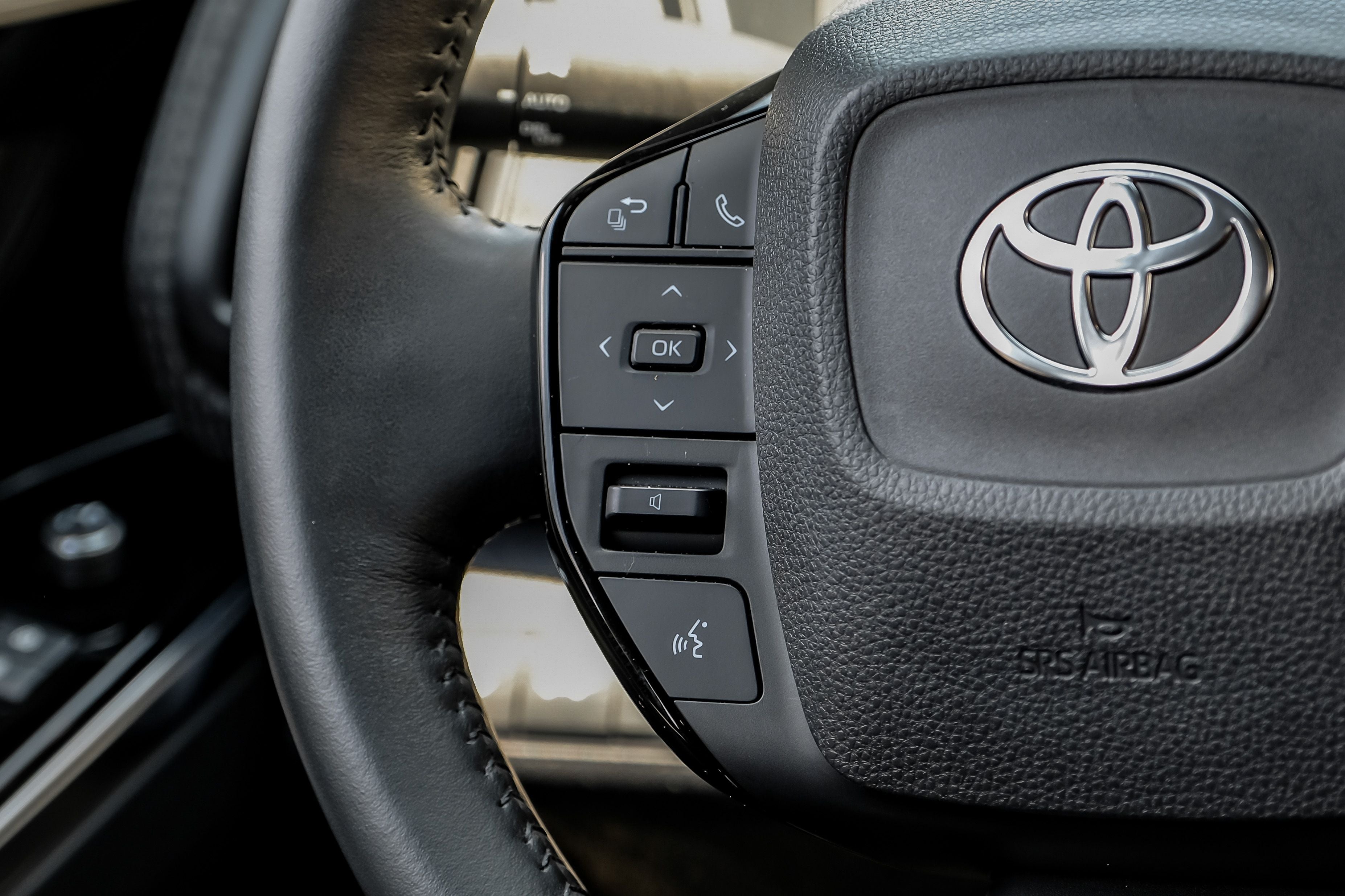 2023 Toyota bZ4X Limited