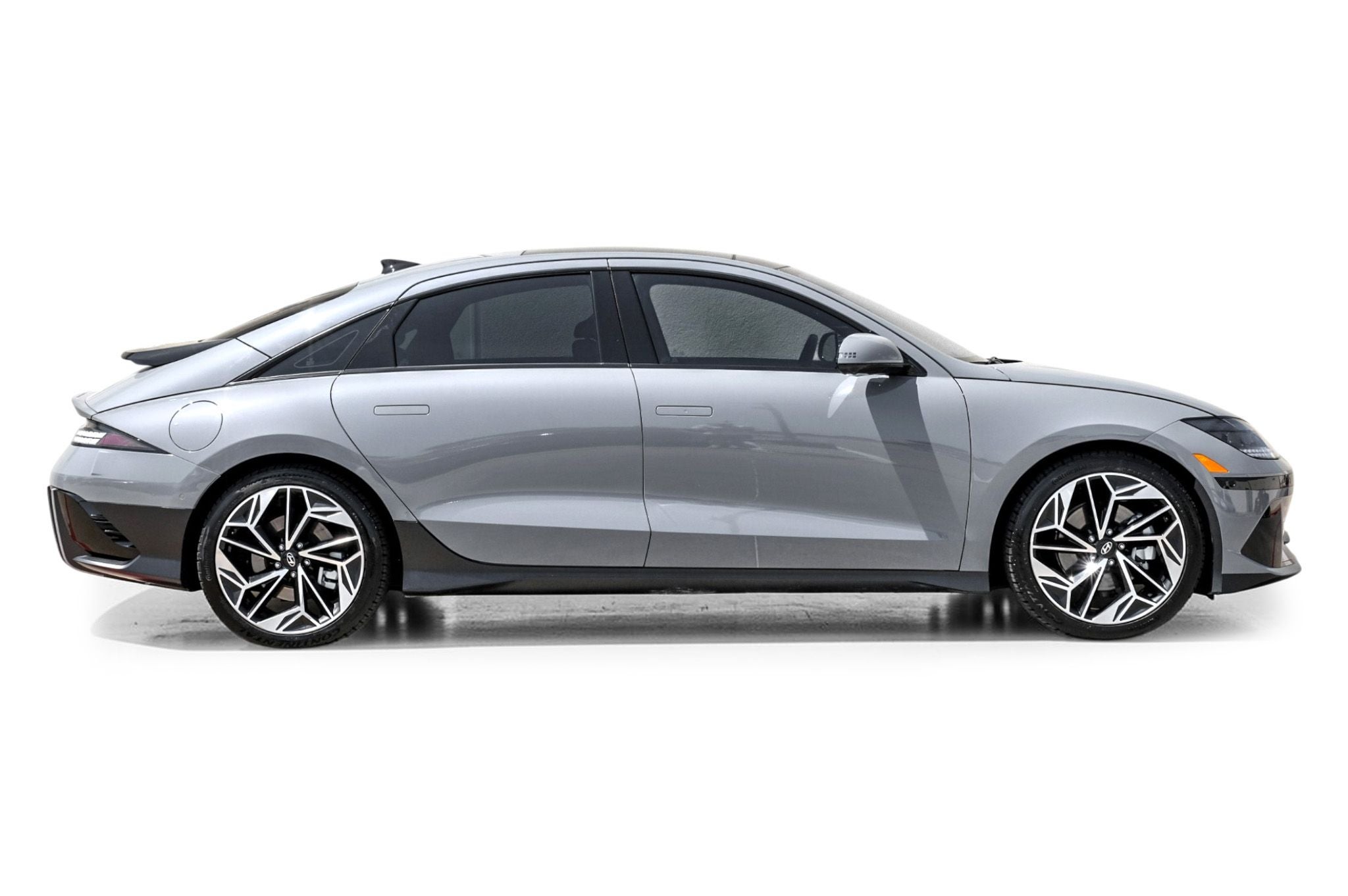 2023 Hyundai IONIQ 6 Limited