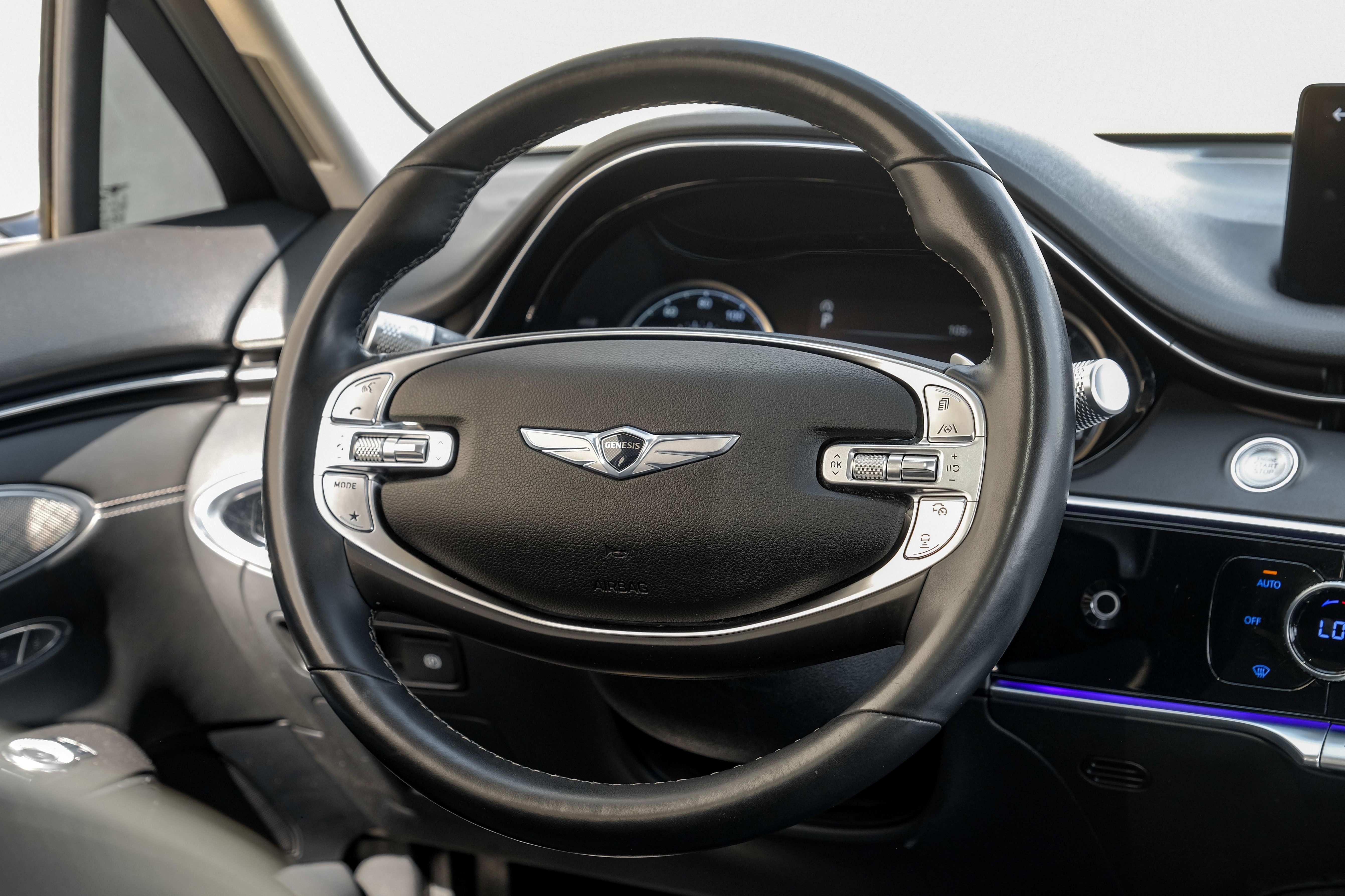 2022 Genesis GV70 2.5T