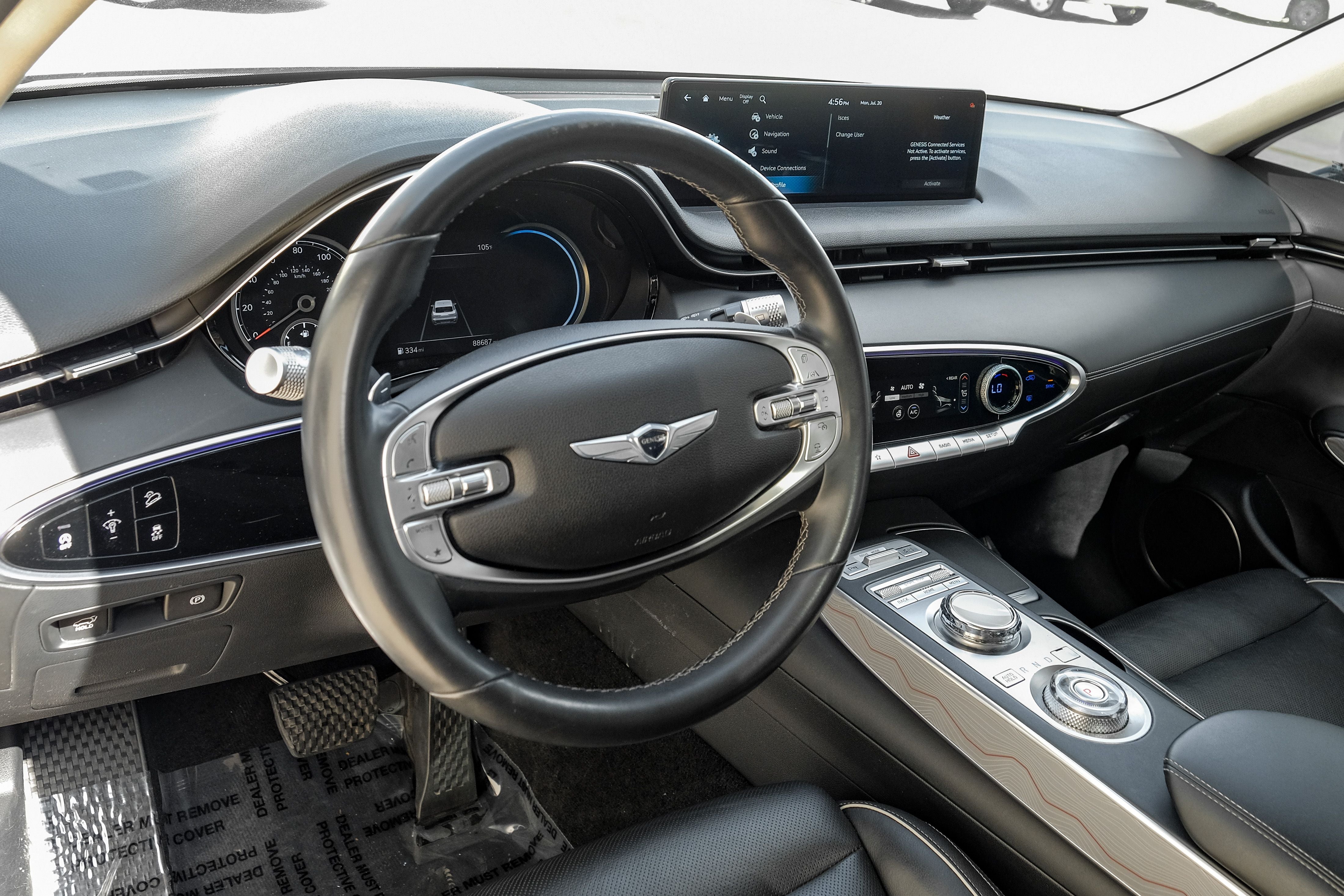 2022 Genesis GV70 2.5T