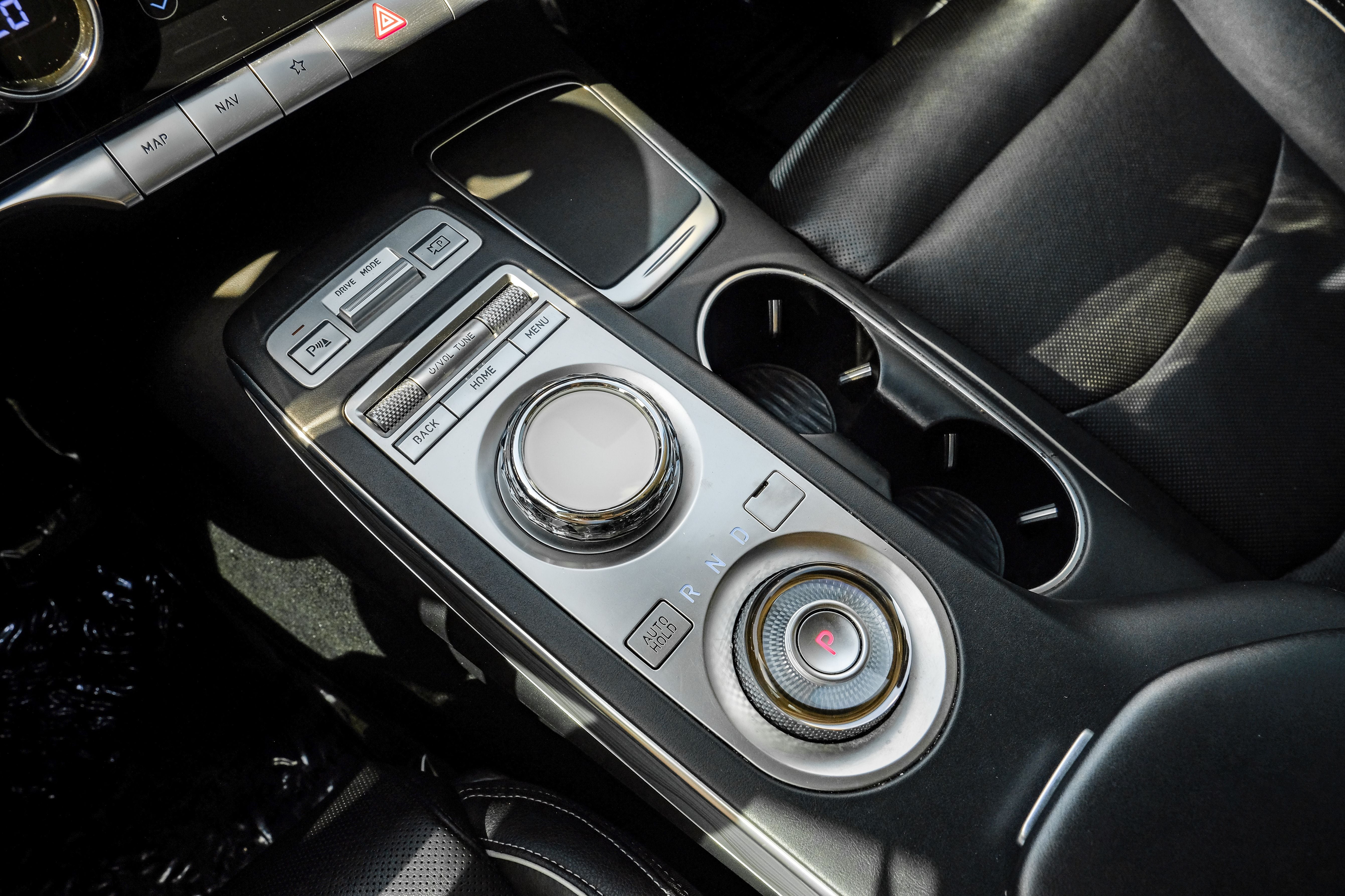 2022 Genesis GV70 2.5T