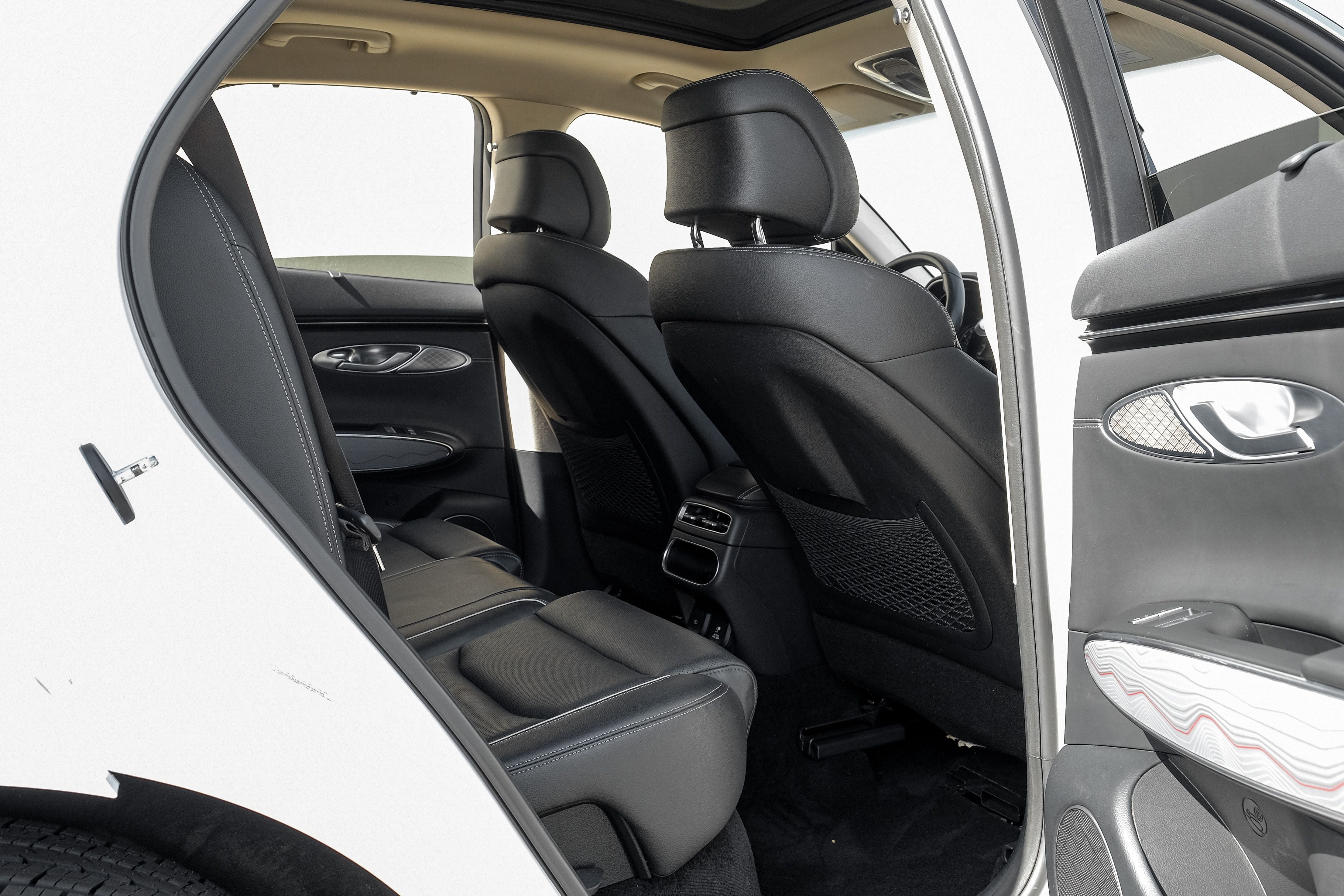 2022 Genesis GV70 2.5T