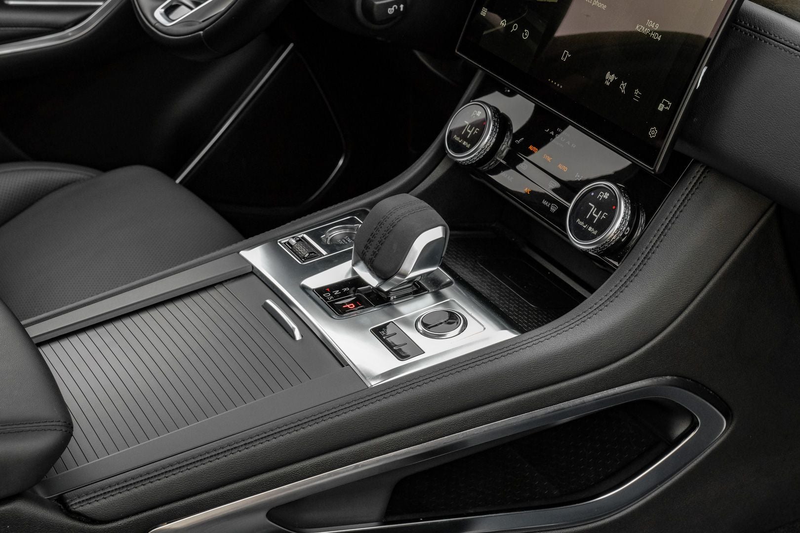 2022 Jaguar F-PACE P250 S