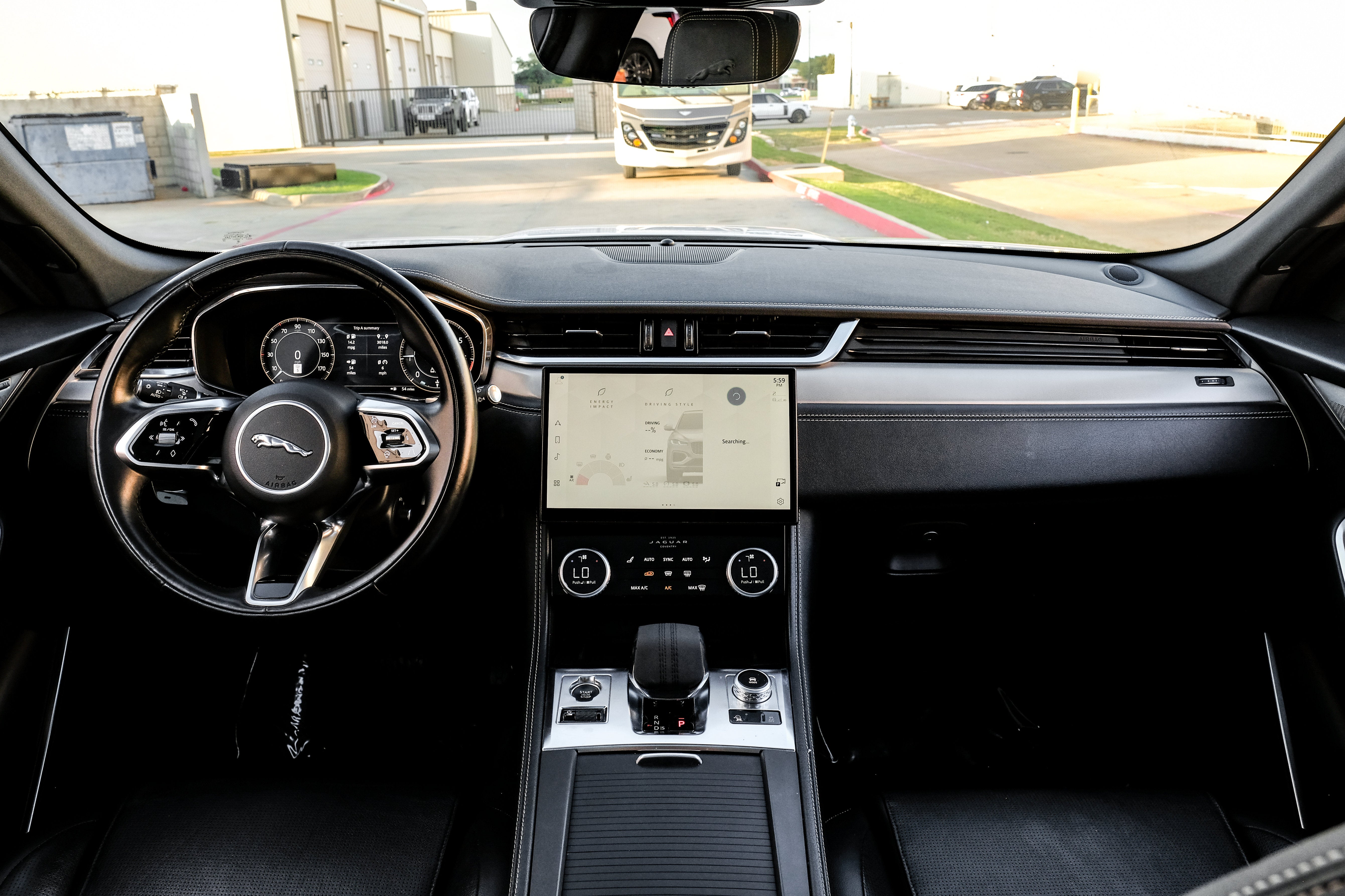 2024 Jaguar F-PACE P250 R-Dynamic S