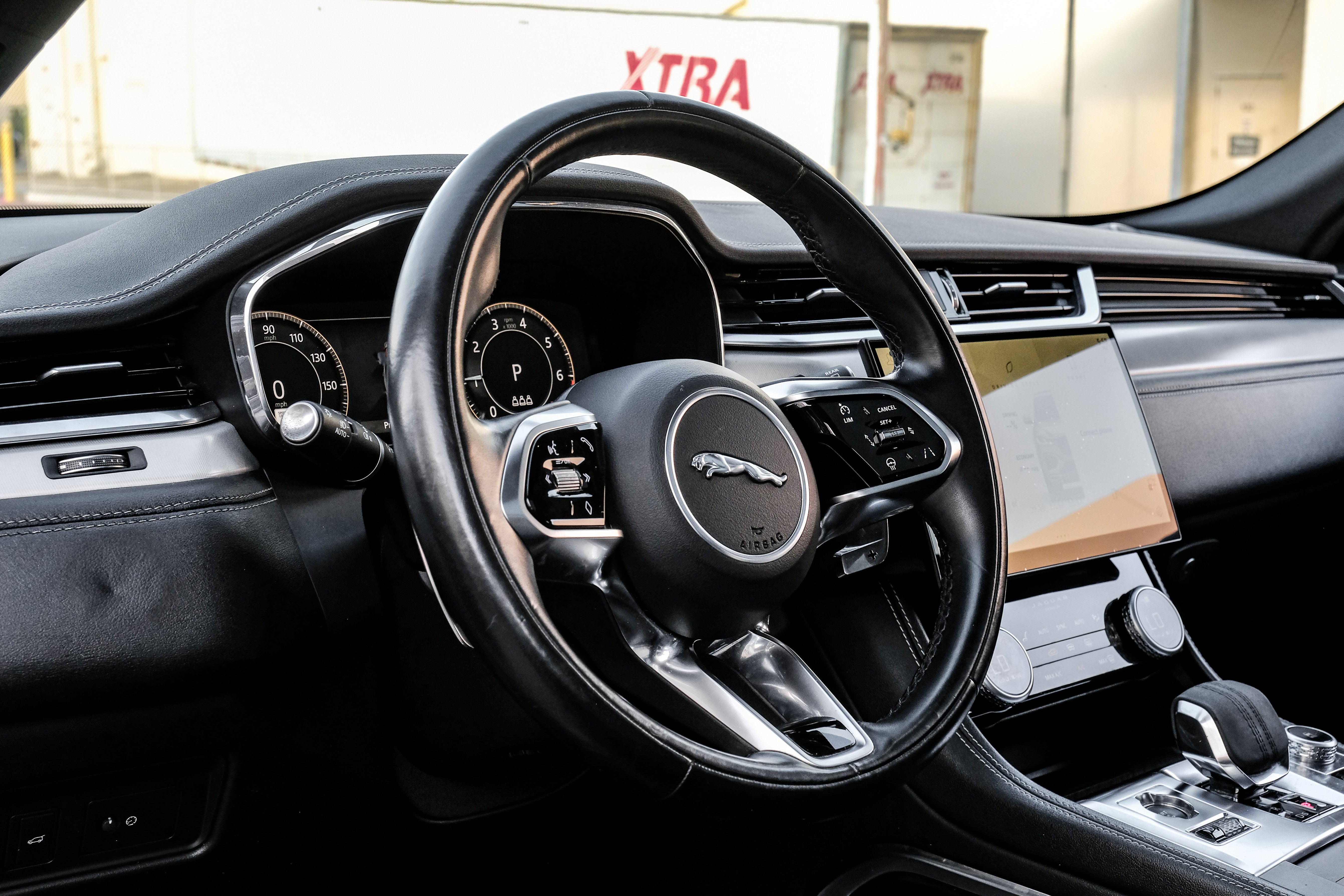 2024 Jaguar F-PACE P250 R-Dynamic S