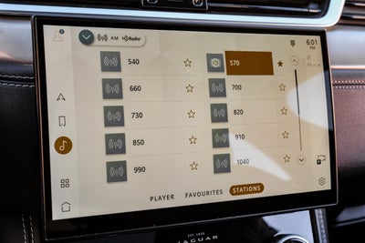 2024 Jaguar F-PACE P250 R-Dynamic S