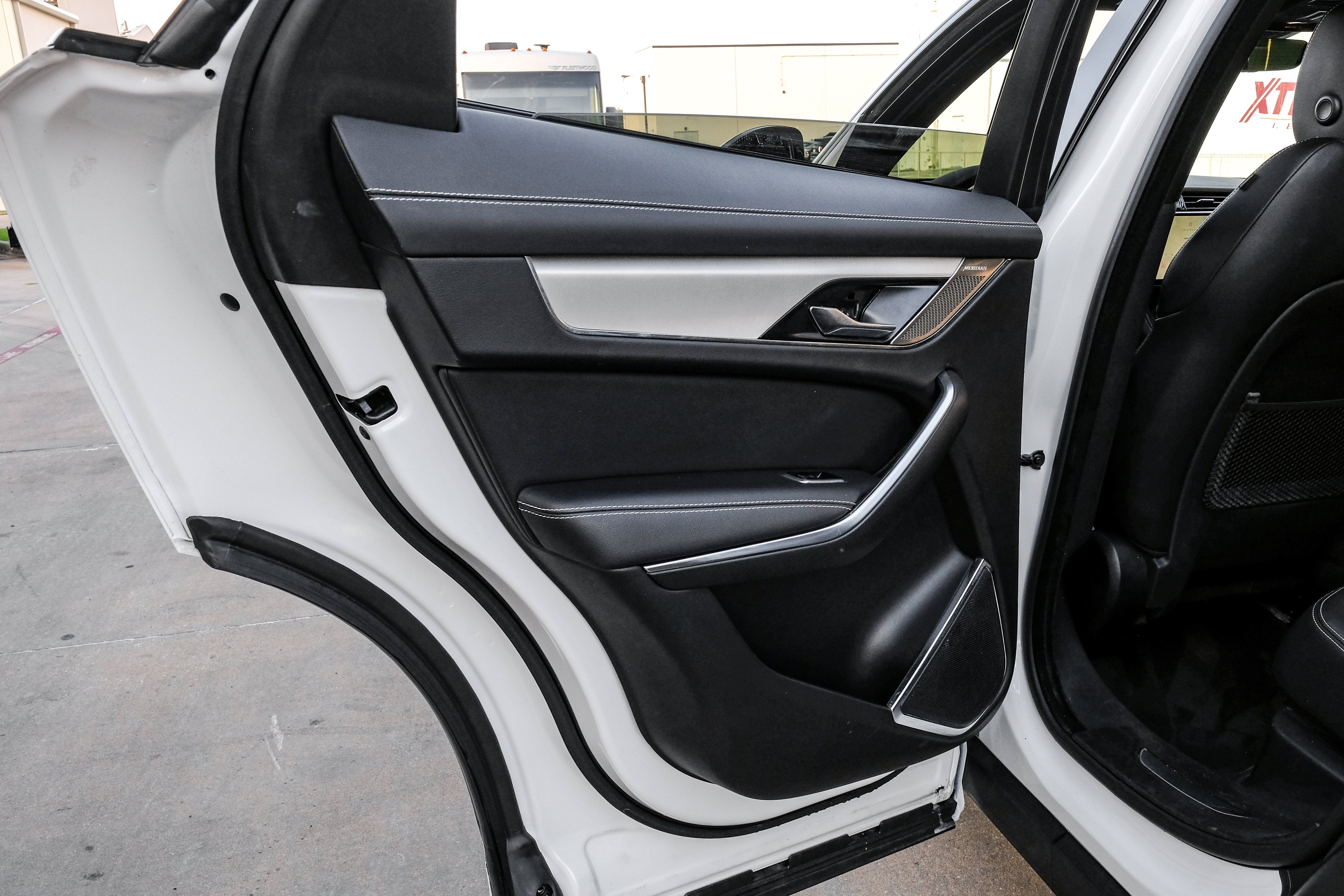 2024 Jaguar F-PACE P250 R-Dynamic S