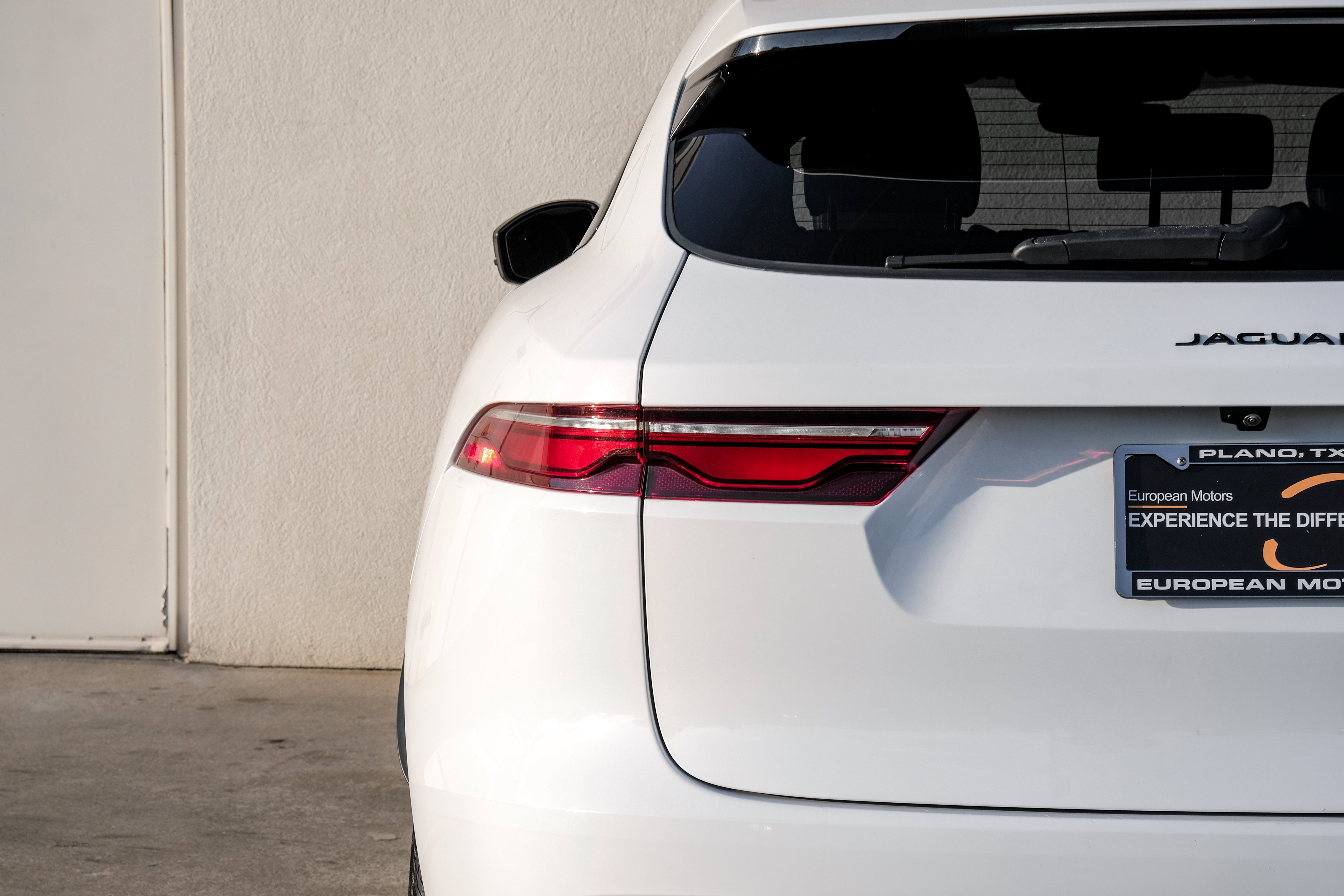 2024 Jaguar F-PACE P250 R-Dynamic S