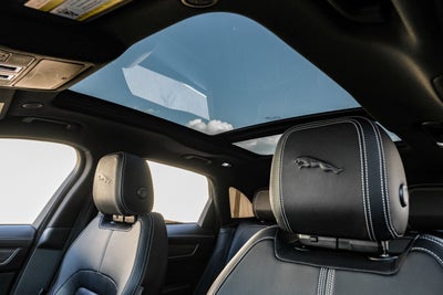 2023 Jaguar F-PACE P400 R-Dynamic S