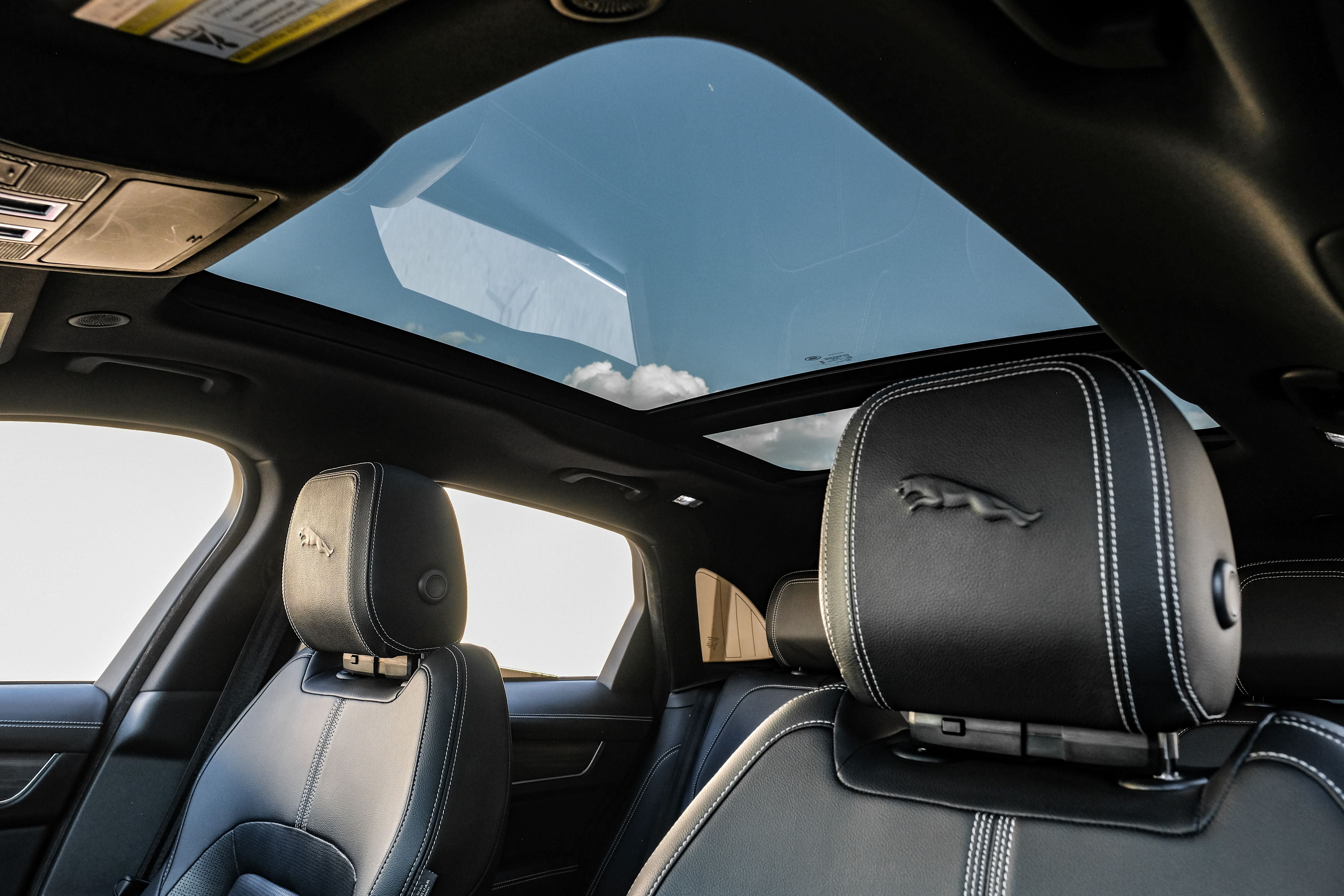 2023 Jaguar F-PACE P400 R-Dynamic S