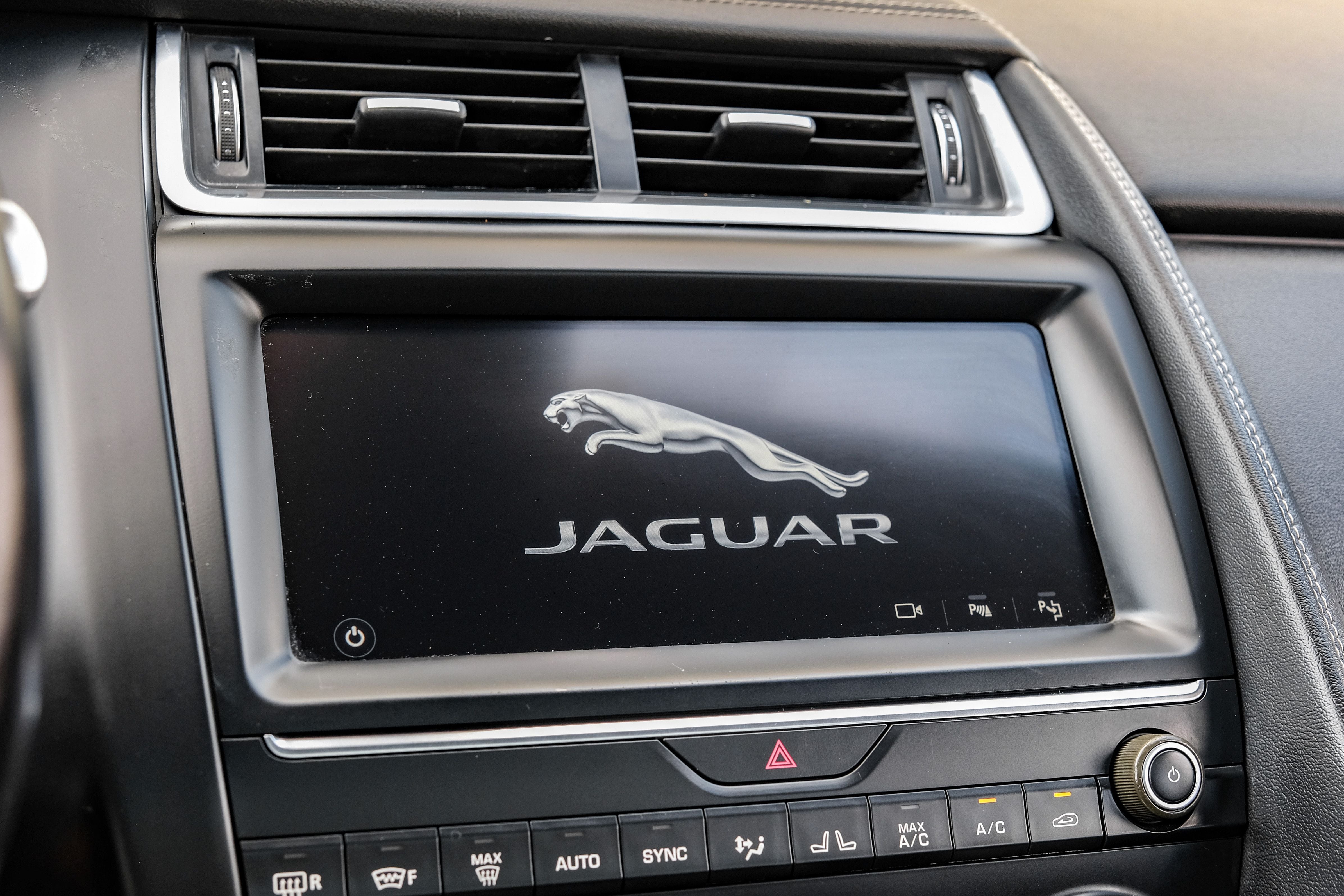 2018 Jaguar E-PACE R-Dynamic