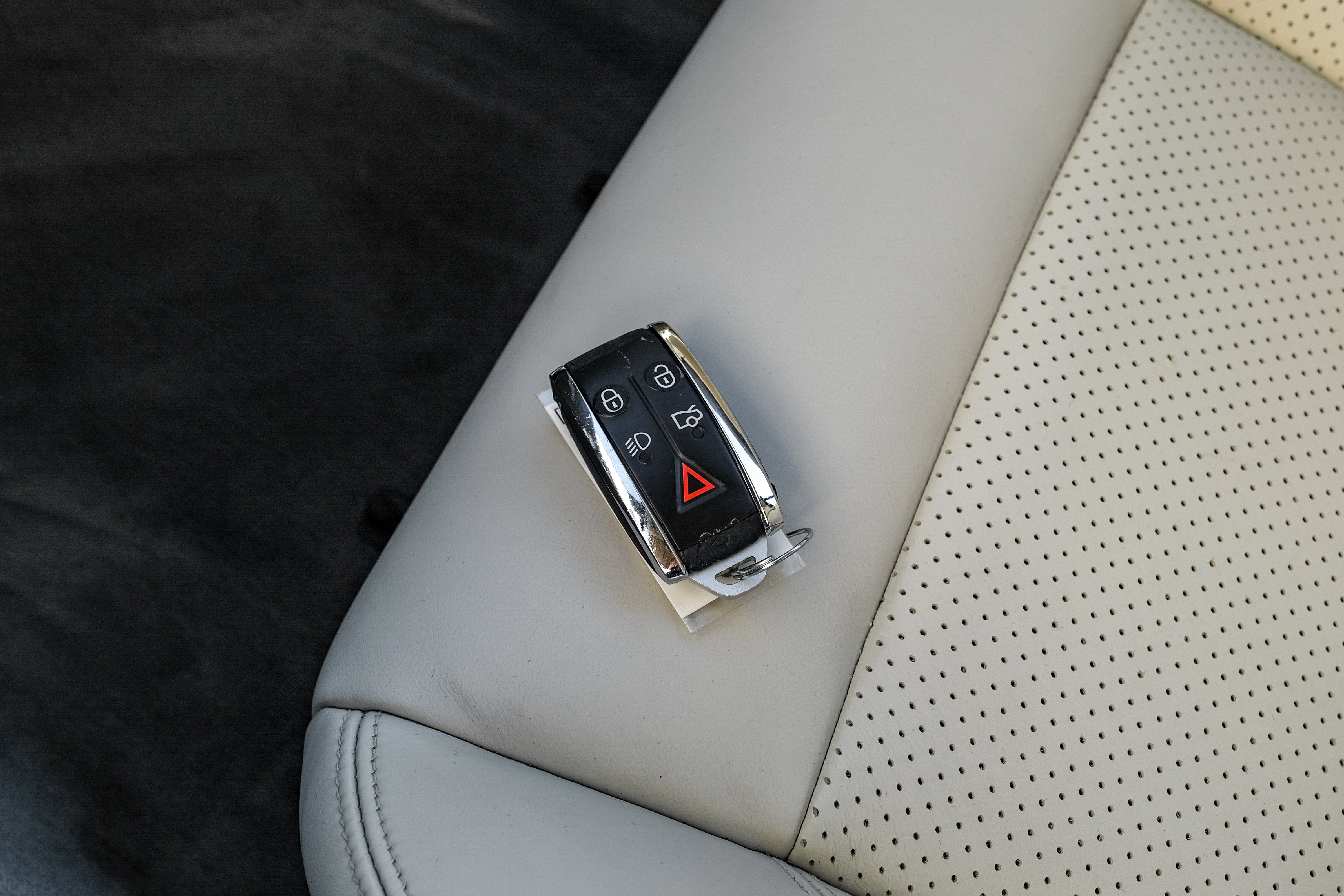 2008 Jaguar XK XKR Base