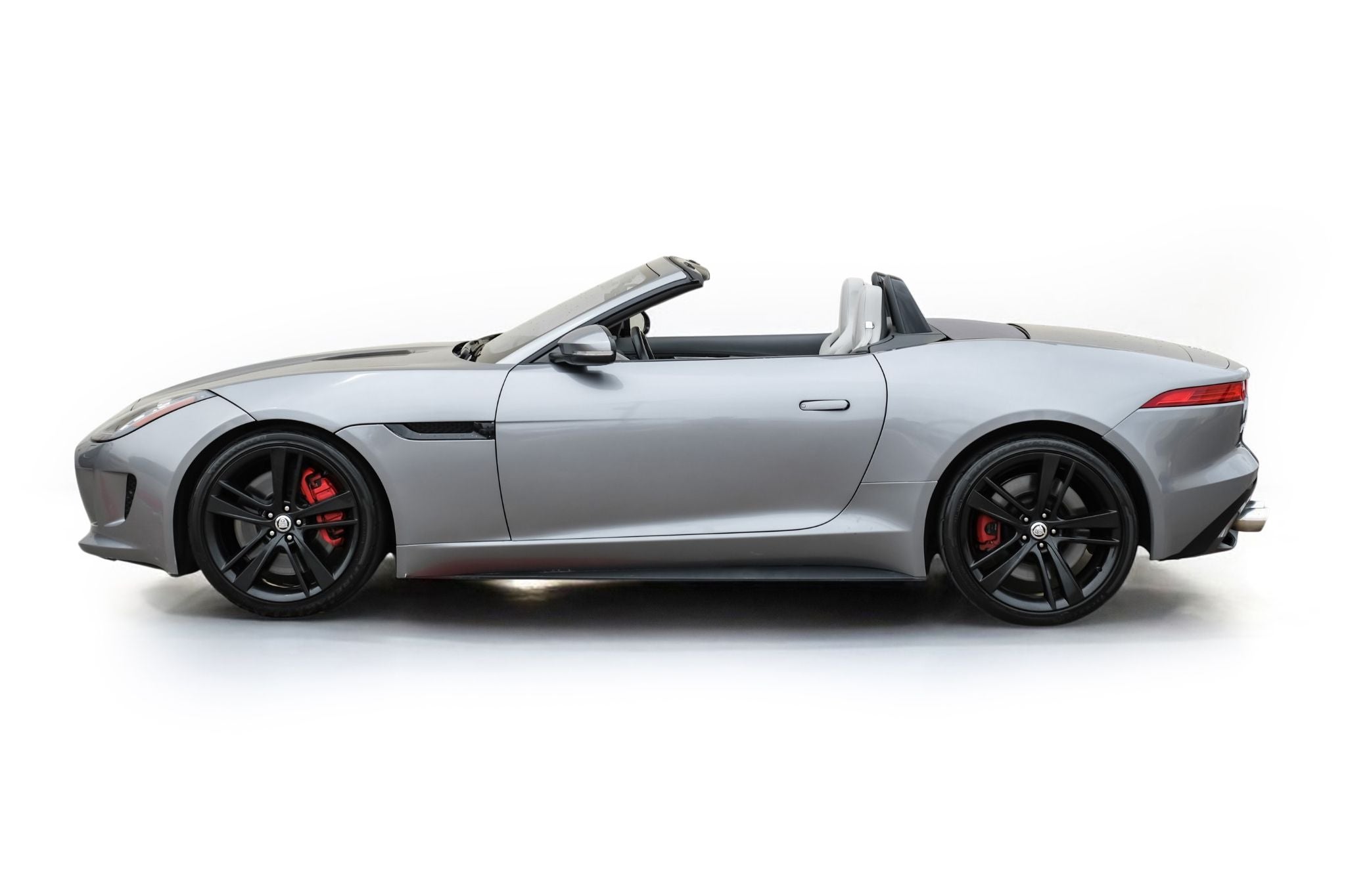 2014 Jaguar F-TYPE V8 S