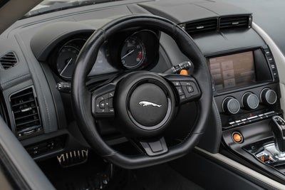 2014 Jaguar F-TYPE V8 S