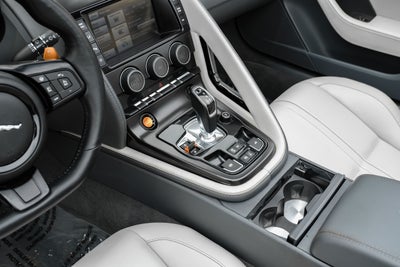 2014 Jaguar F-TYPE V8 S