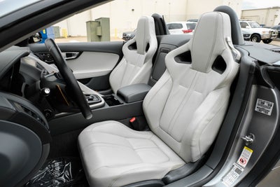 2014 Jaguar F-TYPE V8 S