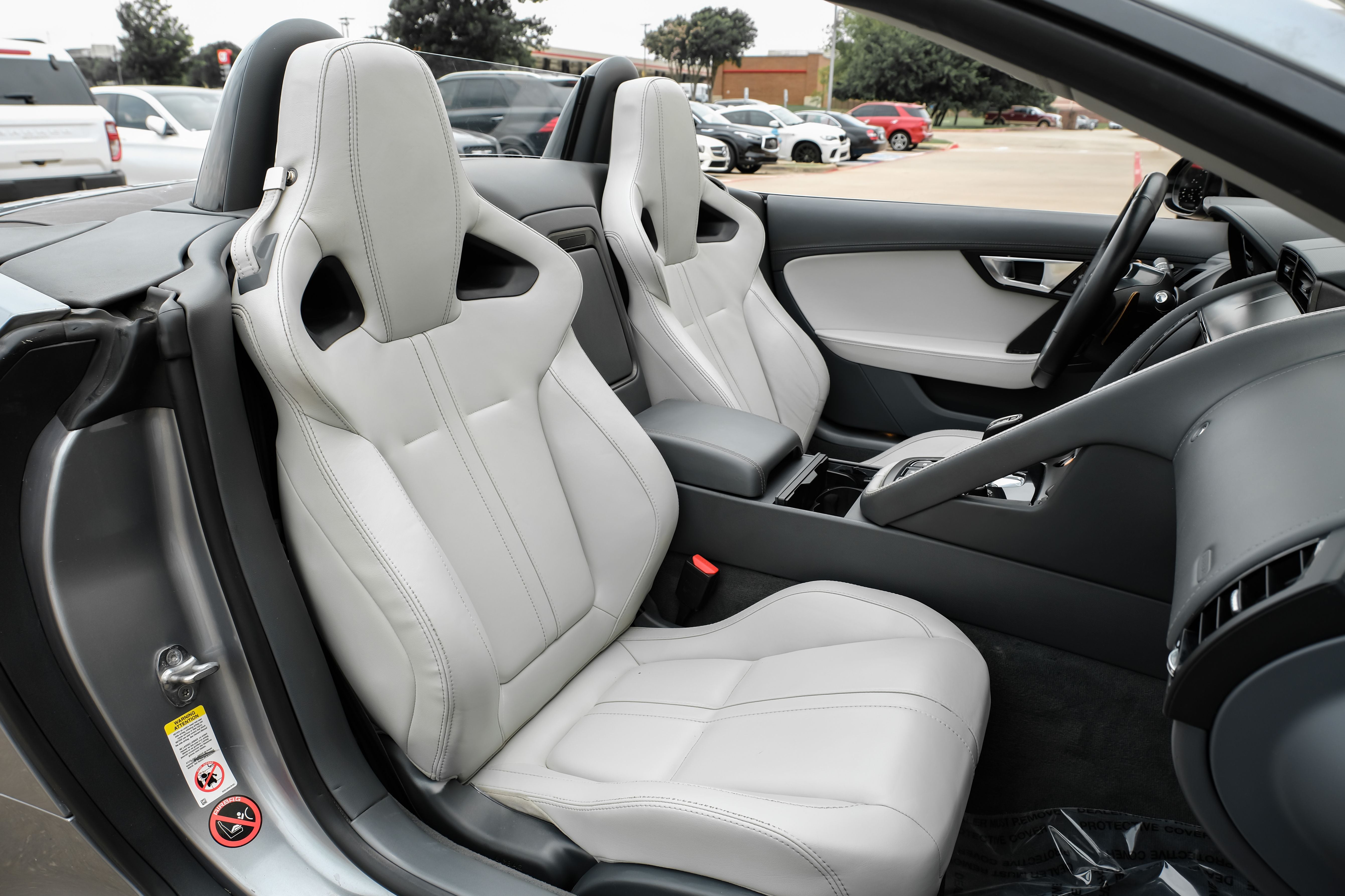 2014 Jaguar F-TYPE V8 S