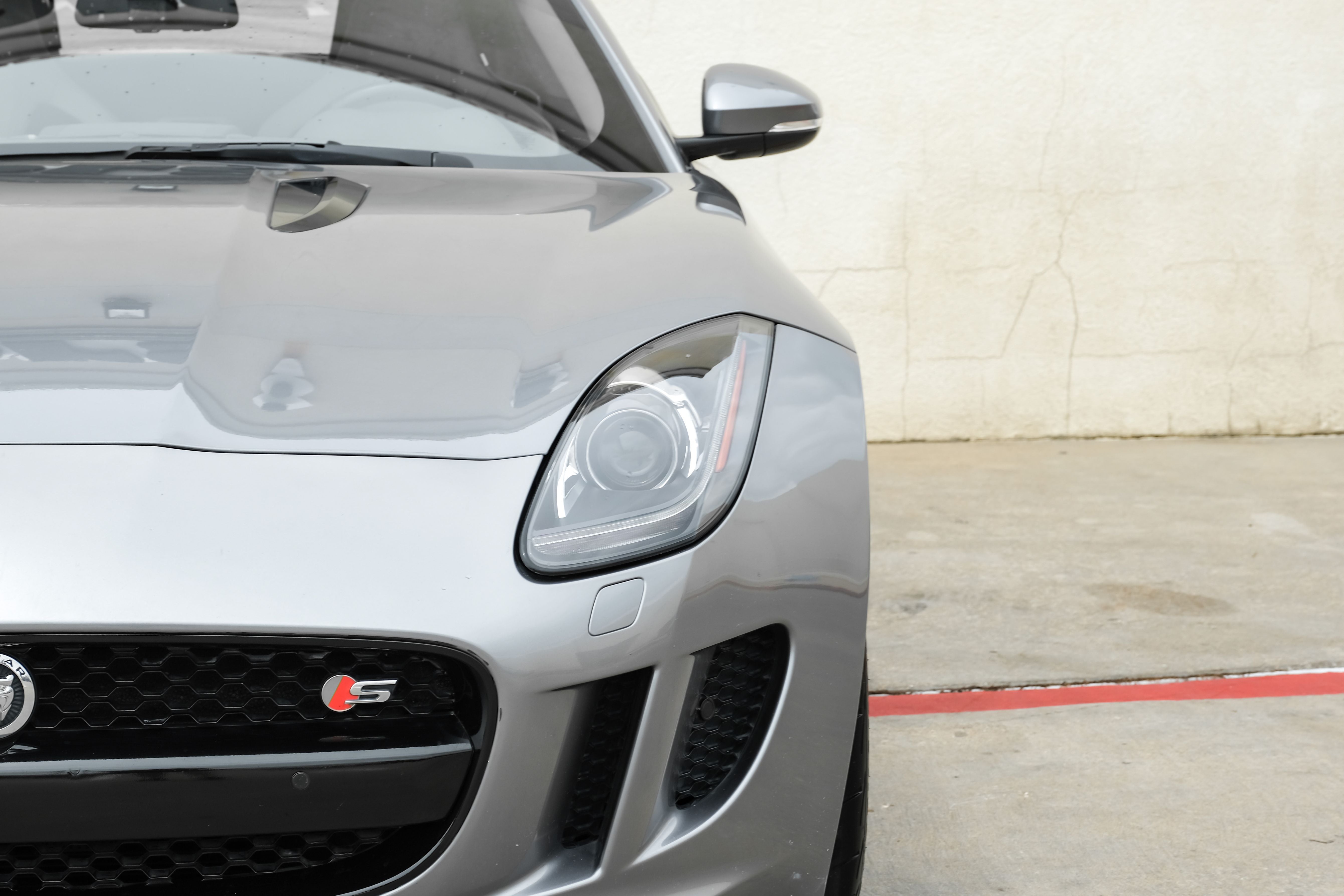 2014 Jaguar F-TYPE V8 S