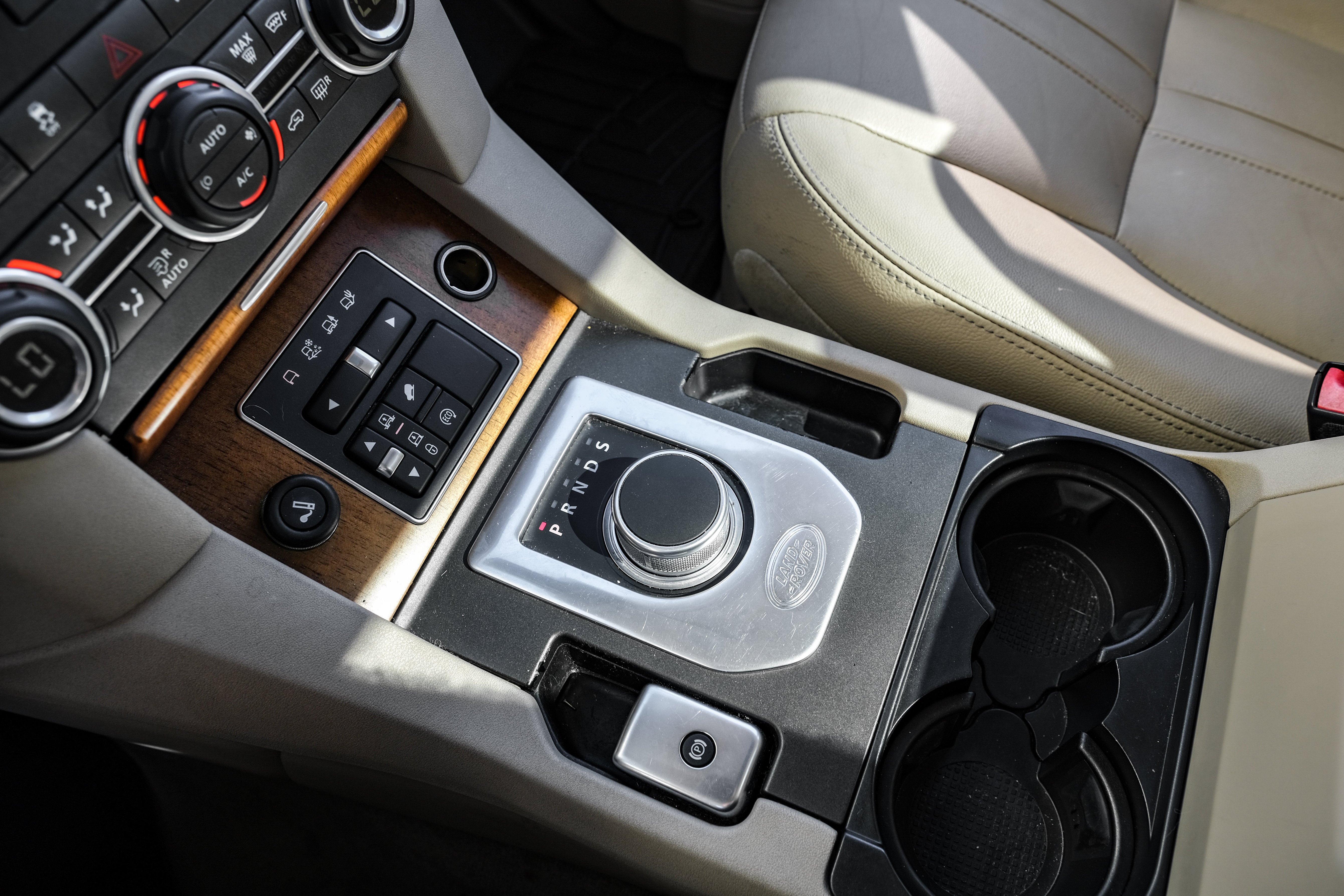 2016 Land Rover LR4 HSE