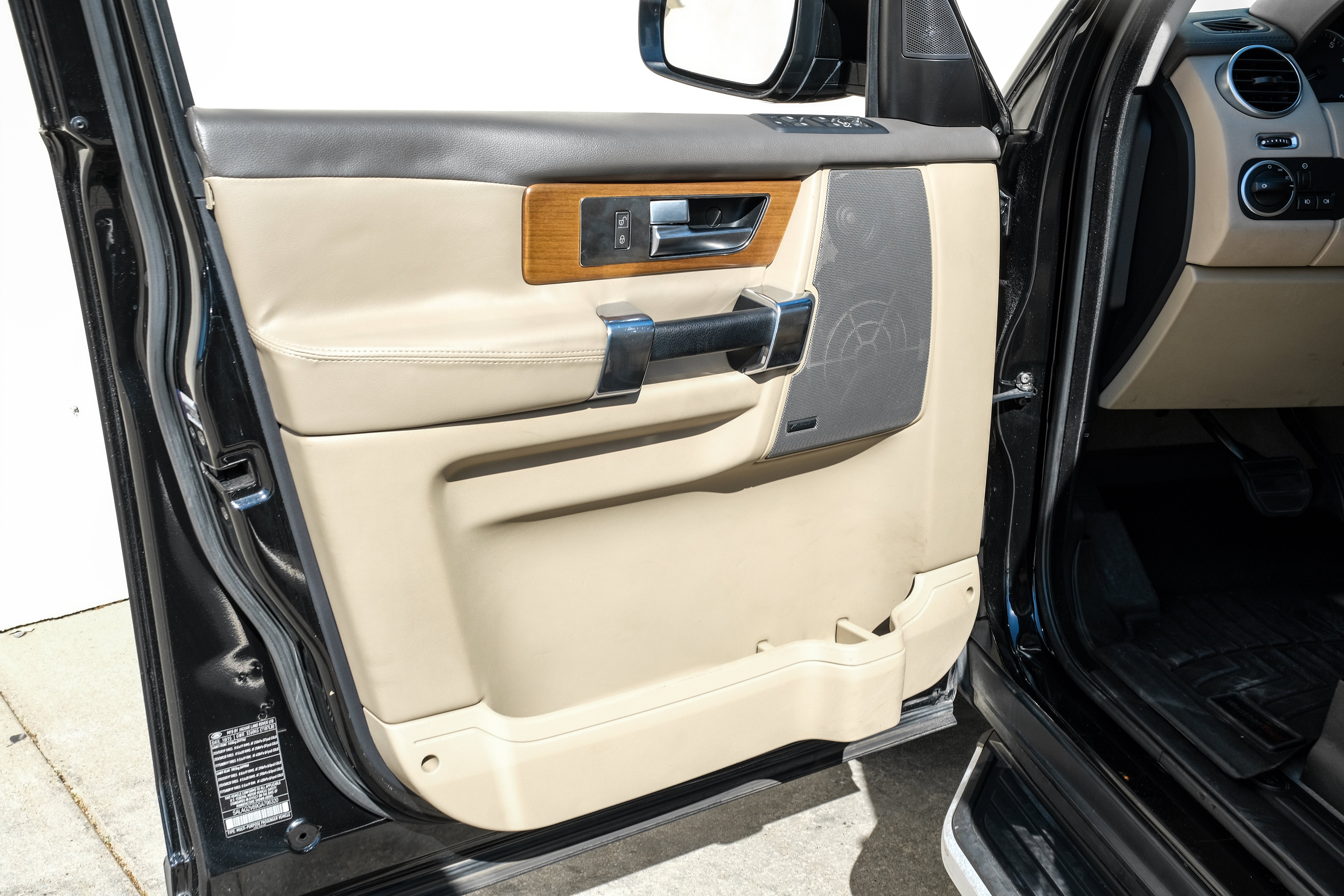 2016 Land Rover LR4 HSE